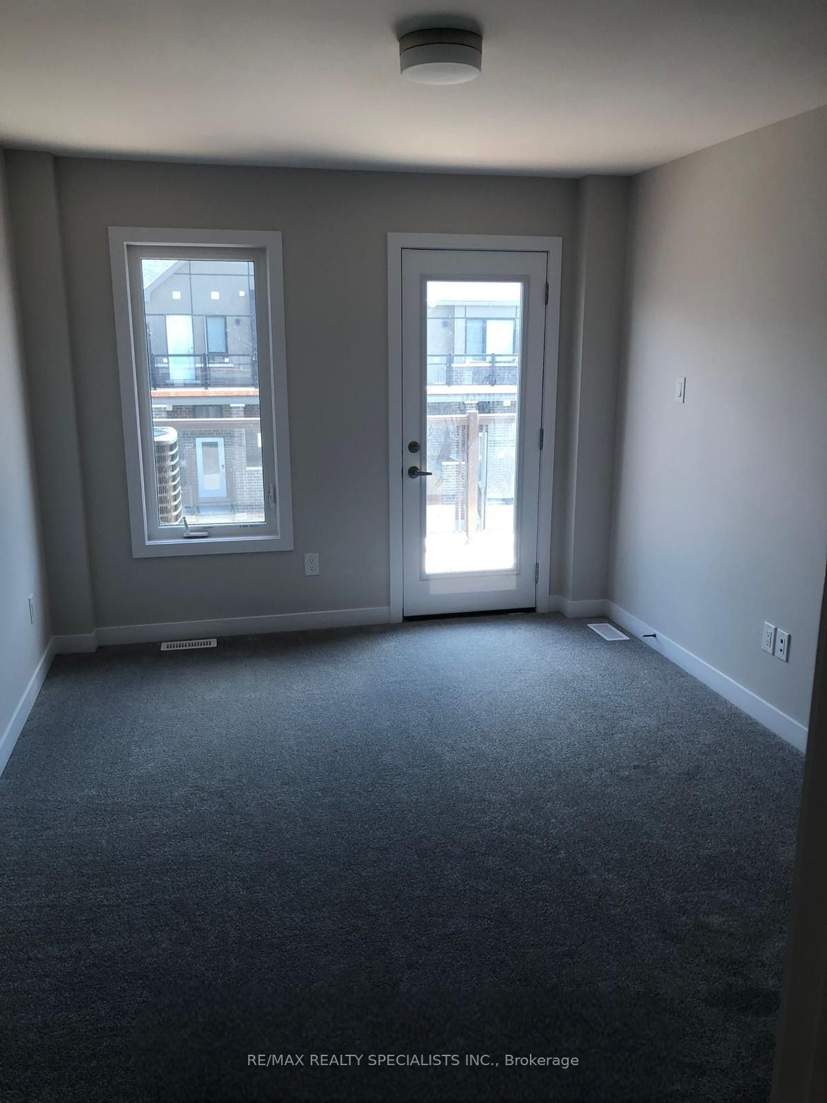 228 Speckled Alder Row, Barrhaven, ON K2J 7G6 photo 3