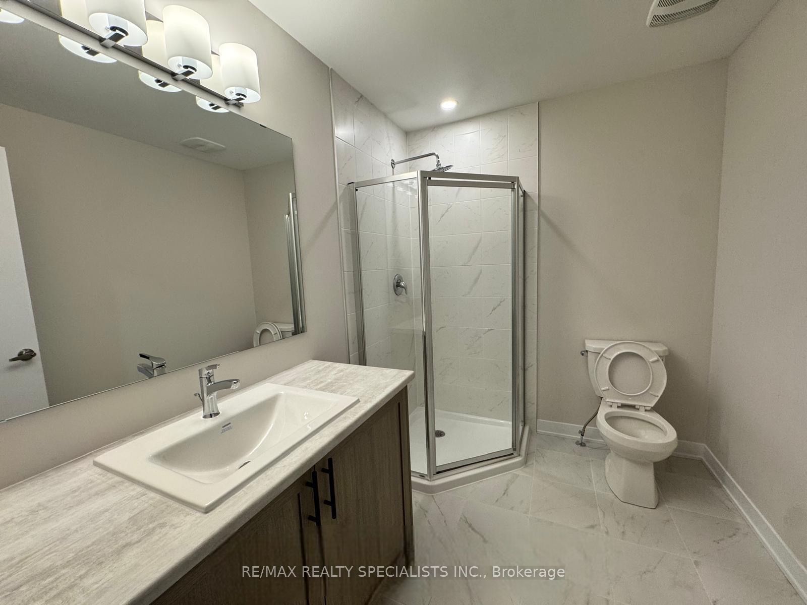 228 Speckled Alder Row, Barrhaven, ON K2J 7G6 photo 4