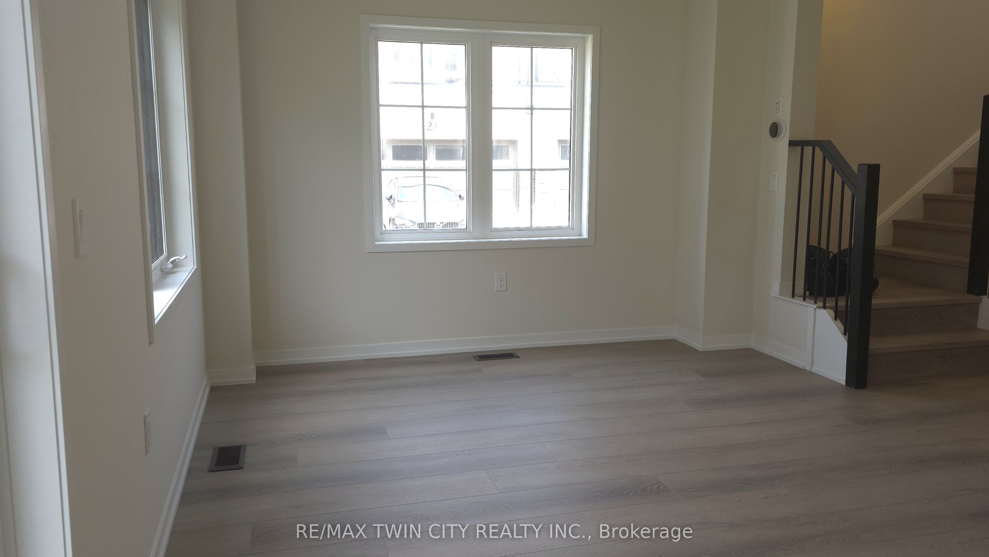 35 Moonstone Common, Cambridge, ON N1T 0H3 photo 5