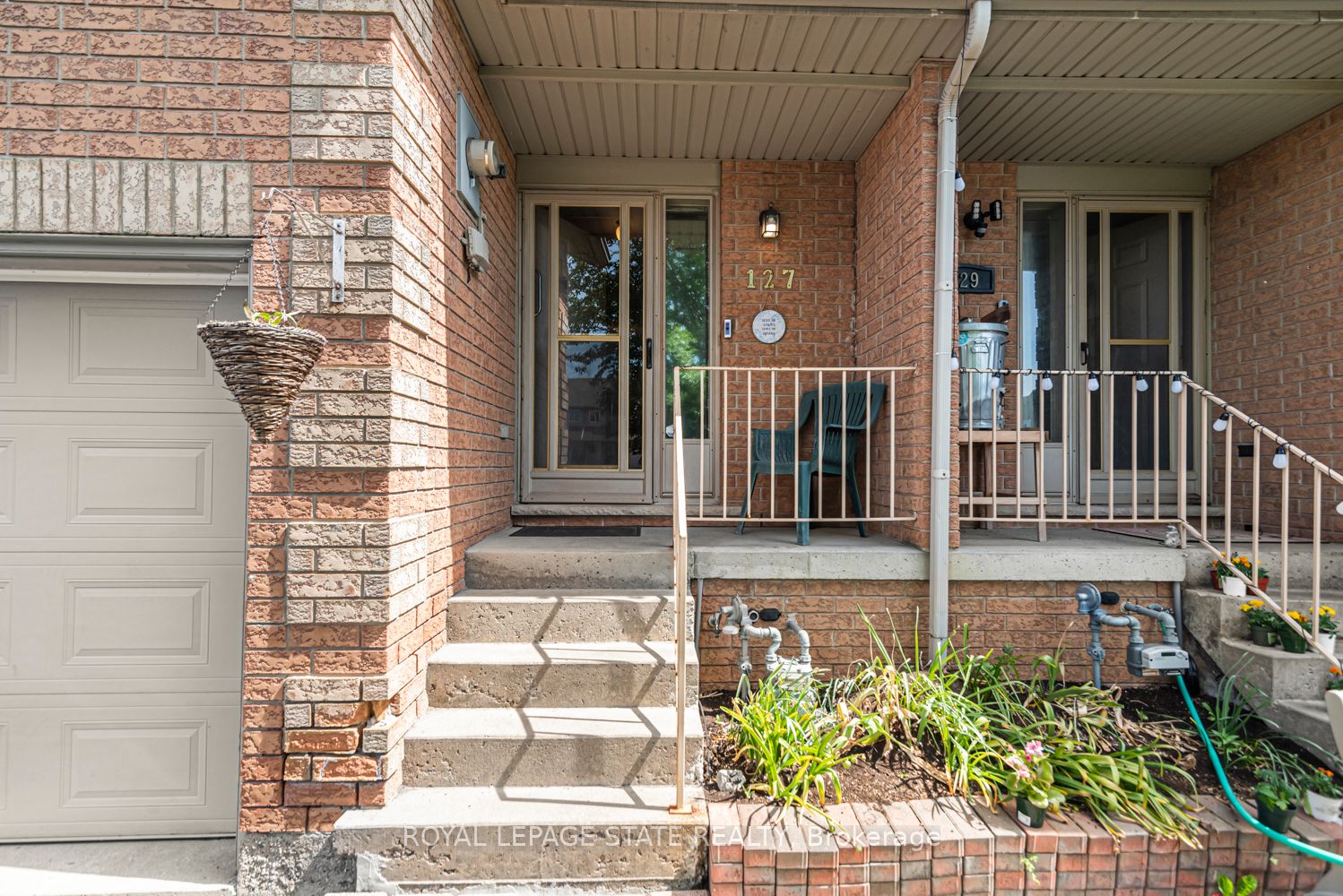 127 Terni Boulevard, Hamilton, ON L8W 3W4 photo 3