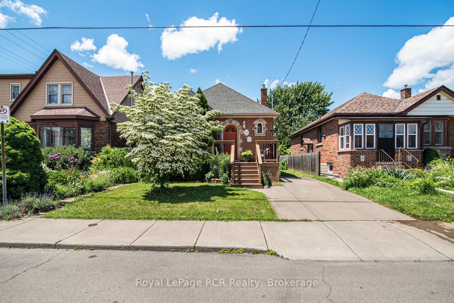 52 Cameron Avenue S, Hamilton, ON L8K 2W9 photo 3