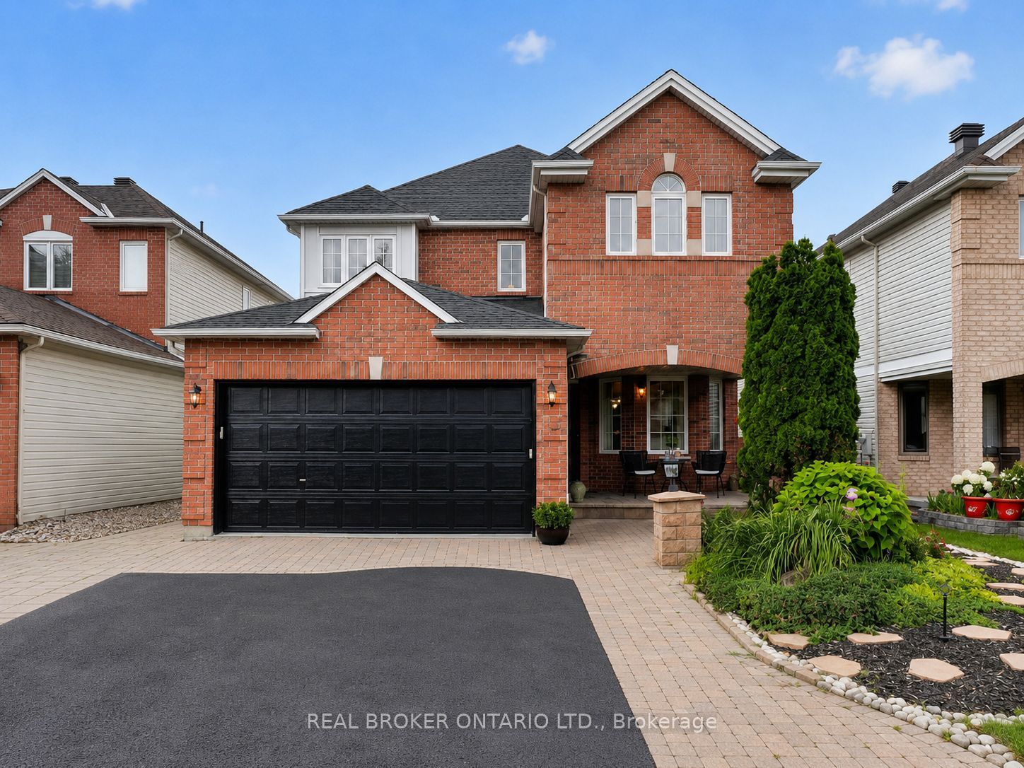 157 Fairlop Way, Barrhaven, ON K2J 5B8