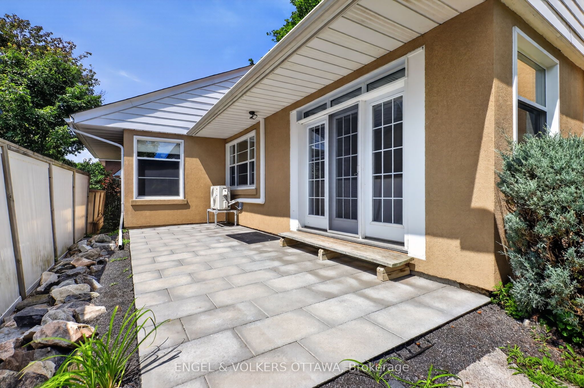 1171 Shillington Avenue, Carlington - Central Park, ON K1Z 7Z5 photo 3