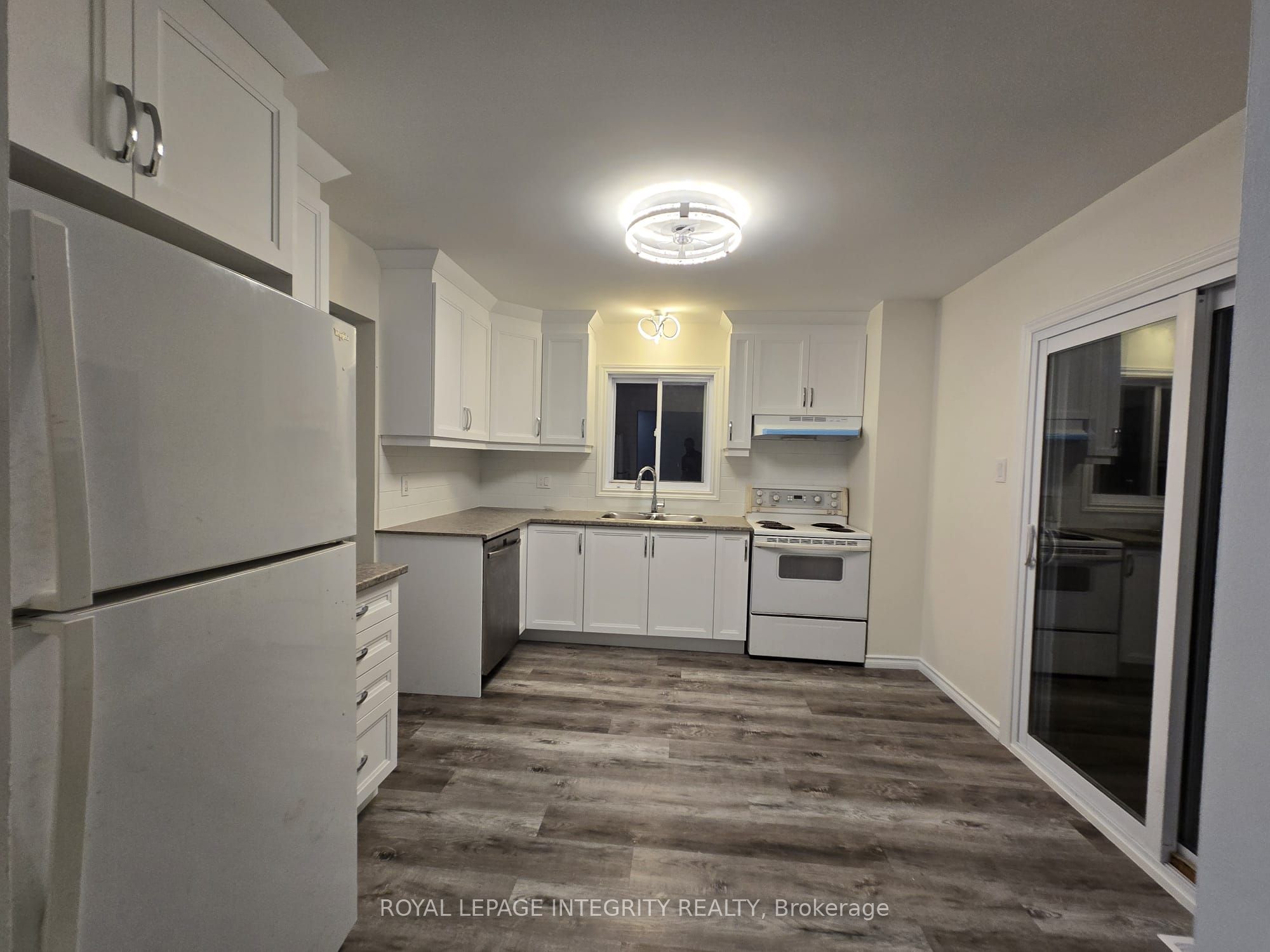 53 Sarrazin Way, Barrhaven, ON K2J 4A5 photo 4