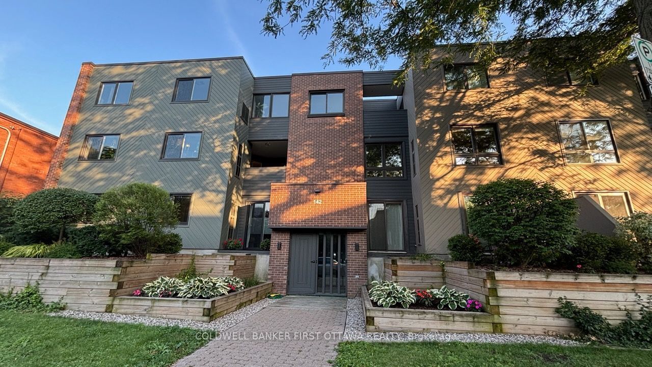 142 Waverley Street 1A, Ottawa Centre, ON K2P 0V4 photo 3