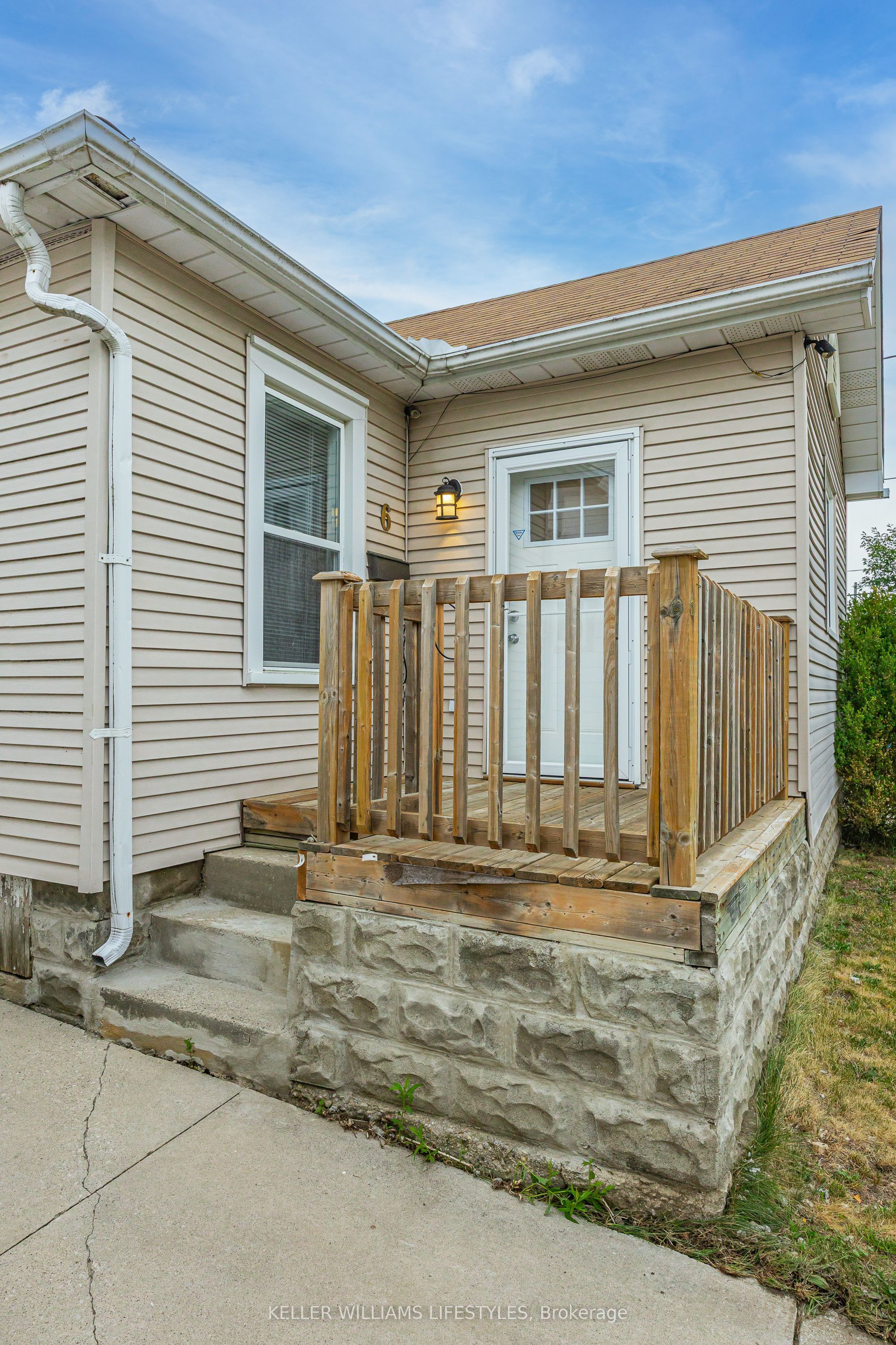 6 Ward Street, London East, ON N5Z 1B8 photo 4
