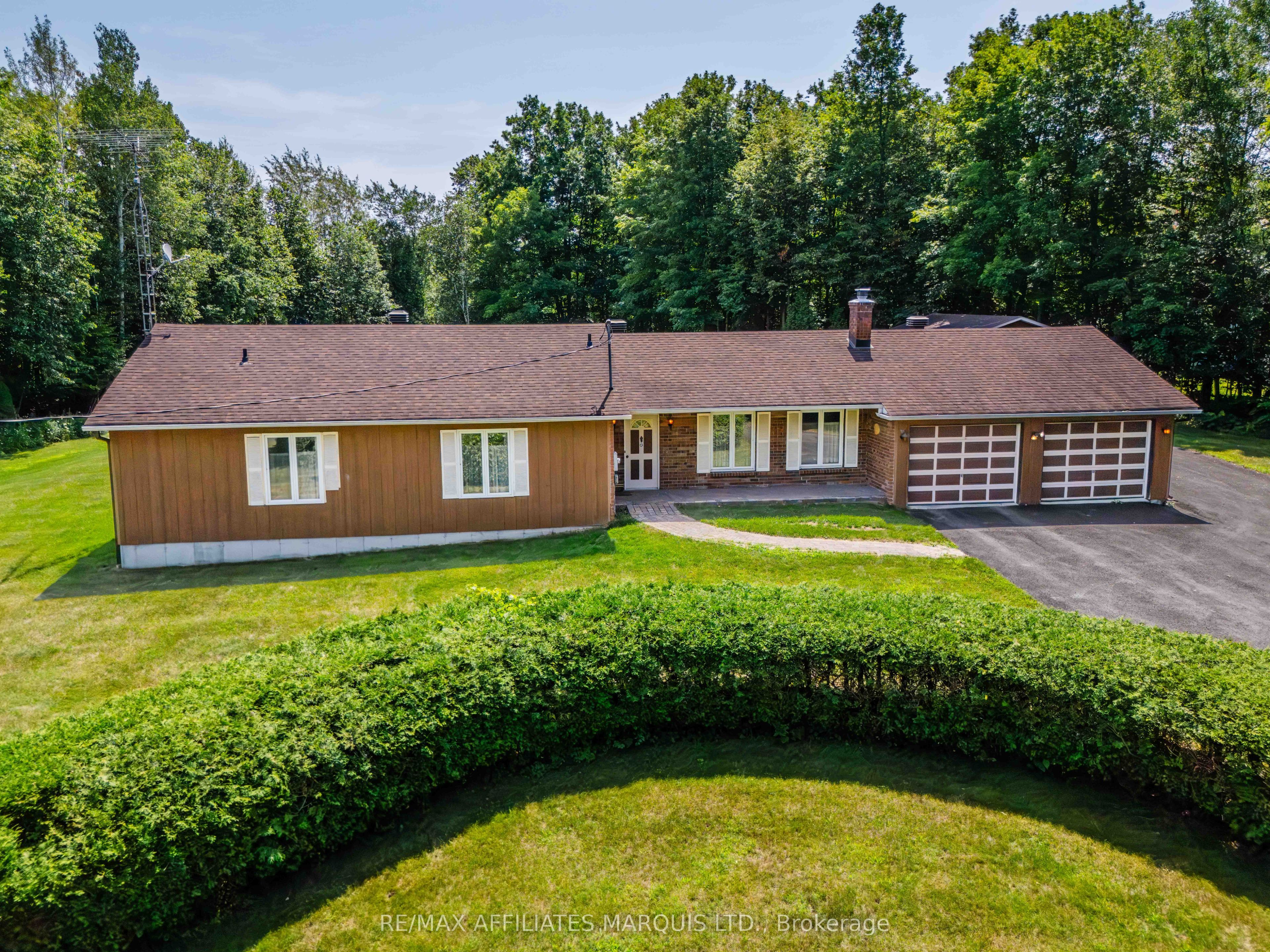 19458 Caber Road, South Glengarry, ON K0C 1S0 photo 2