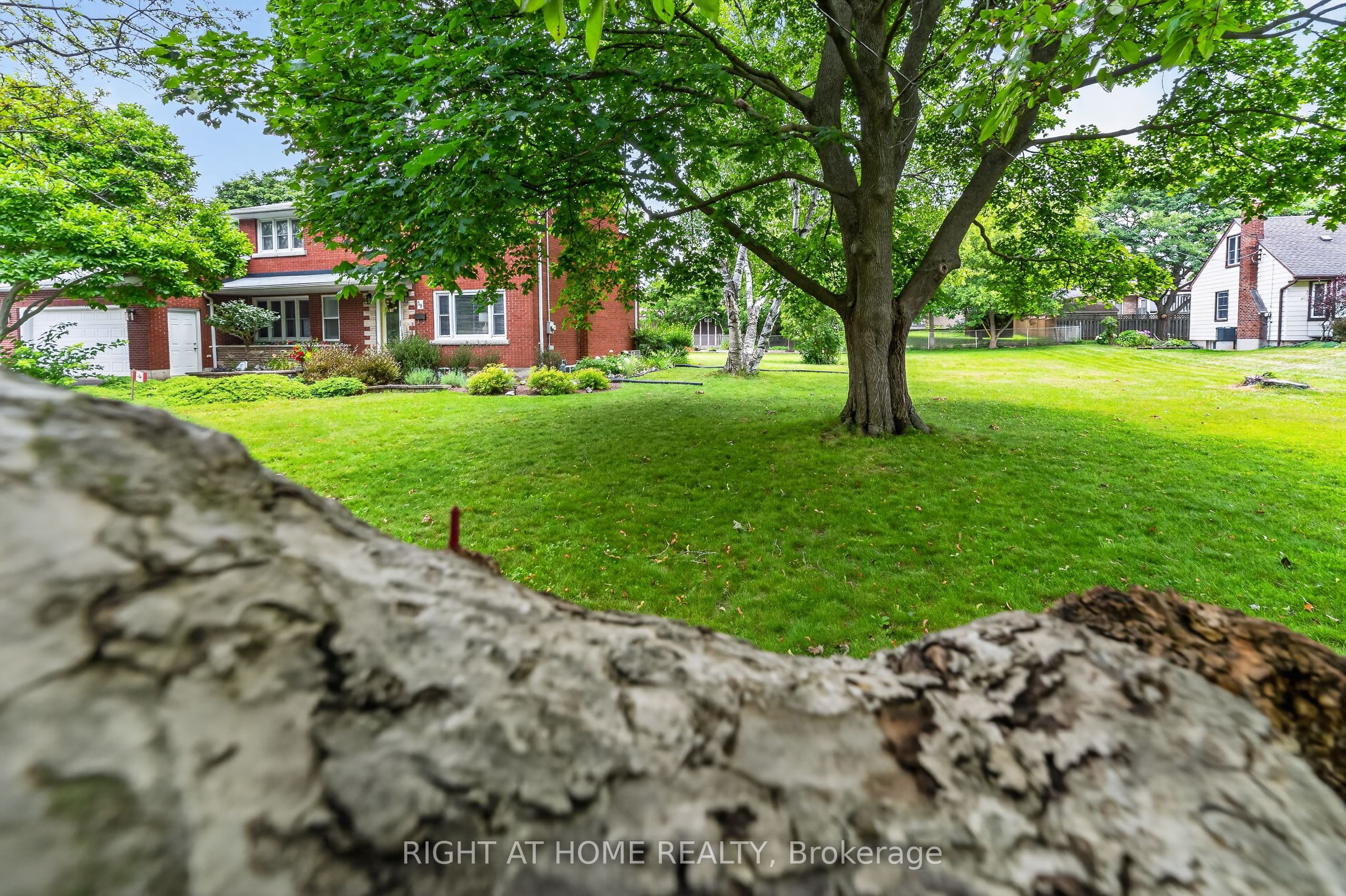 39 Park Avenue, St. Thomas, ON N5R 4V9 photo 5