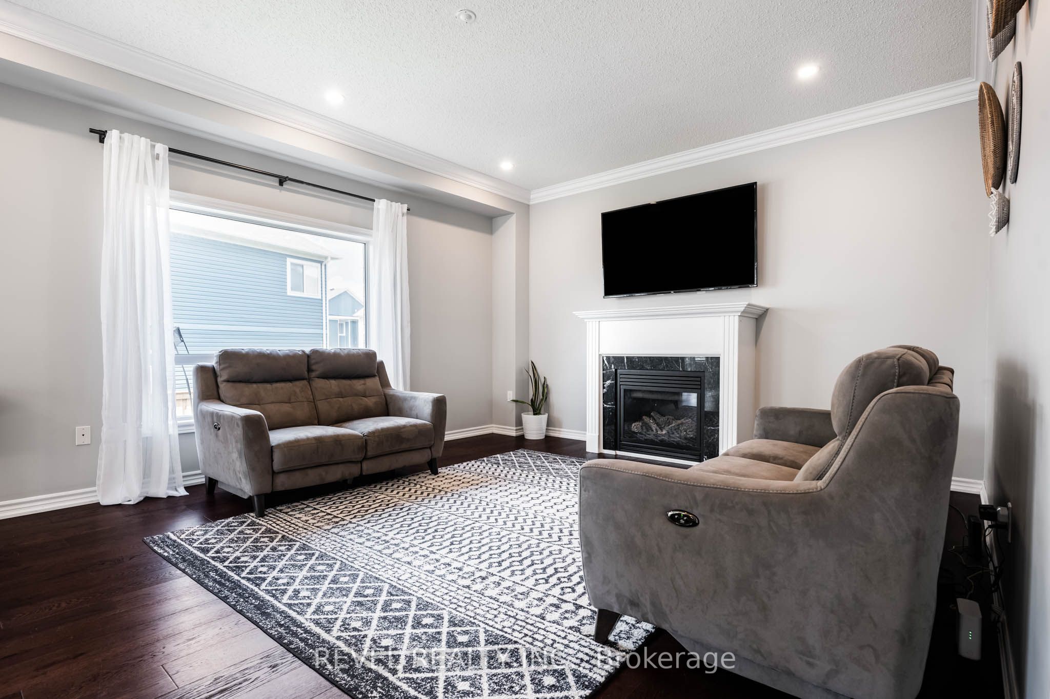 401 Tansley Street, Shelburne, ON L9V 2S6 photo 4