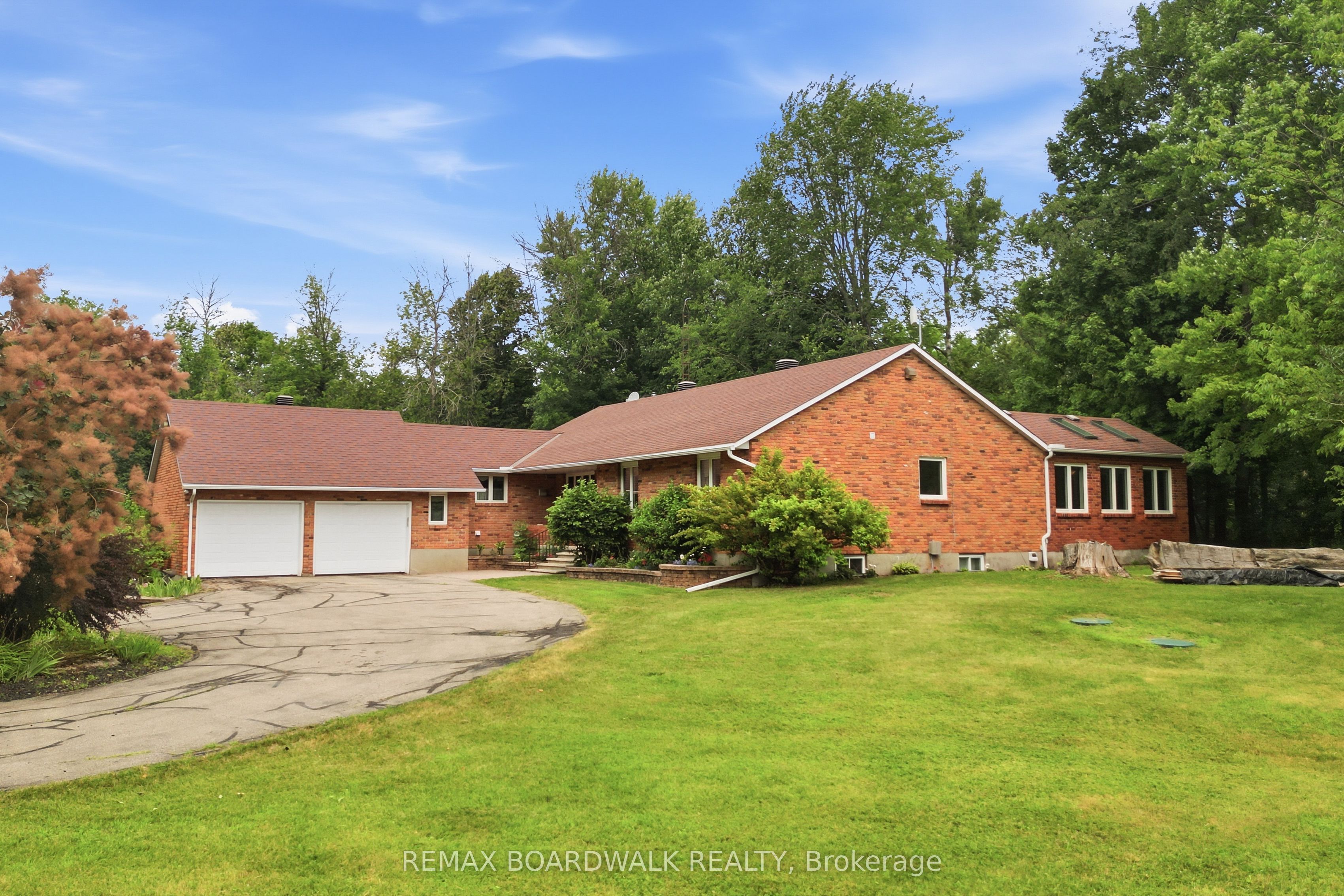 398 Mccann Road, Beckwith, ON K7C 0T8 photo 2