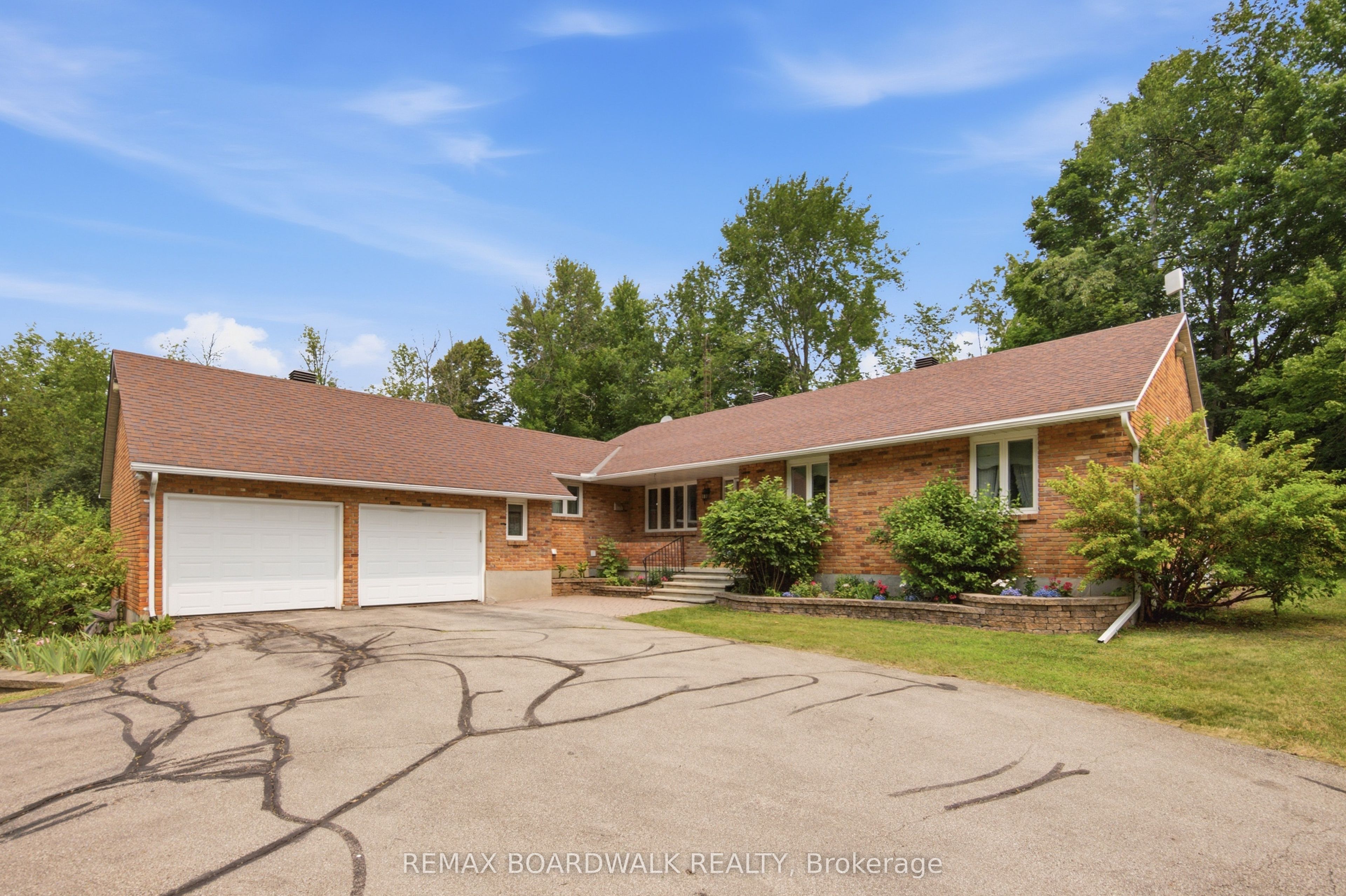 398 Mccann Road, Beckwith, ON K7C 0T8 photo 3