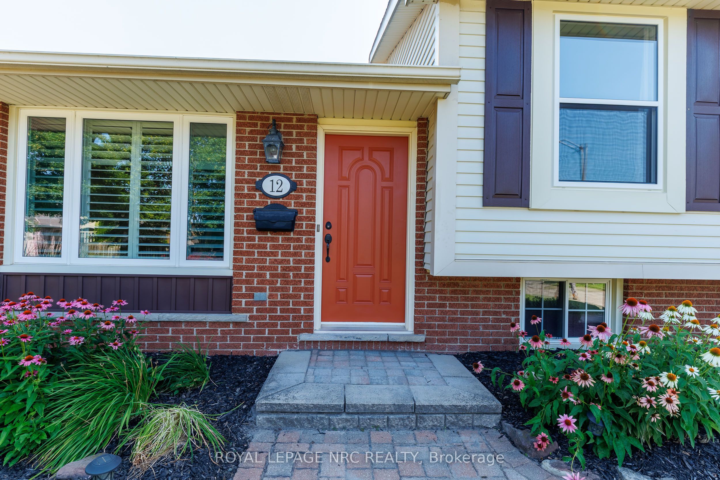 12 Willcher Drive, St. Catharines, ON L2M 7C8 photo 2