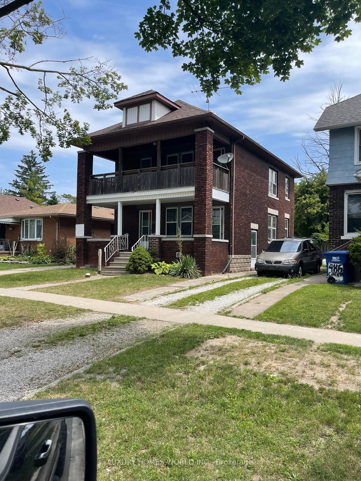 478-480 Cameron Avenue N, Windsor, ON N9B 1Y7 photo 2