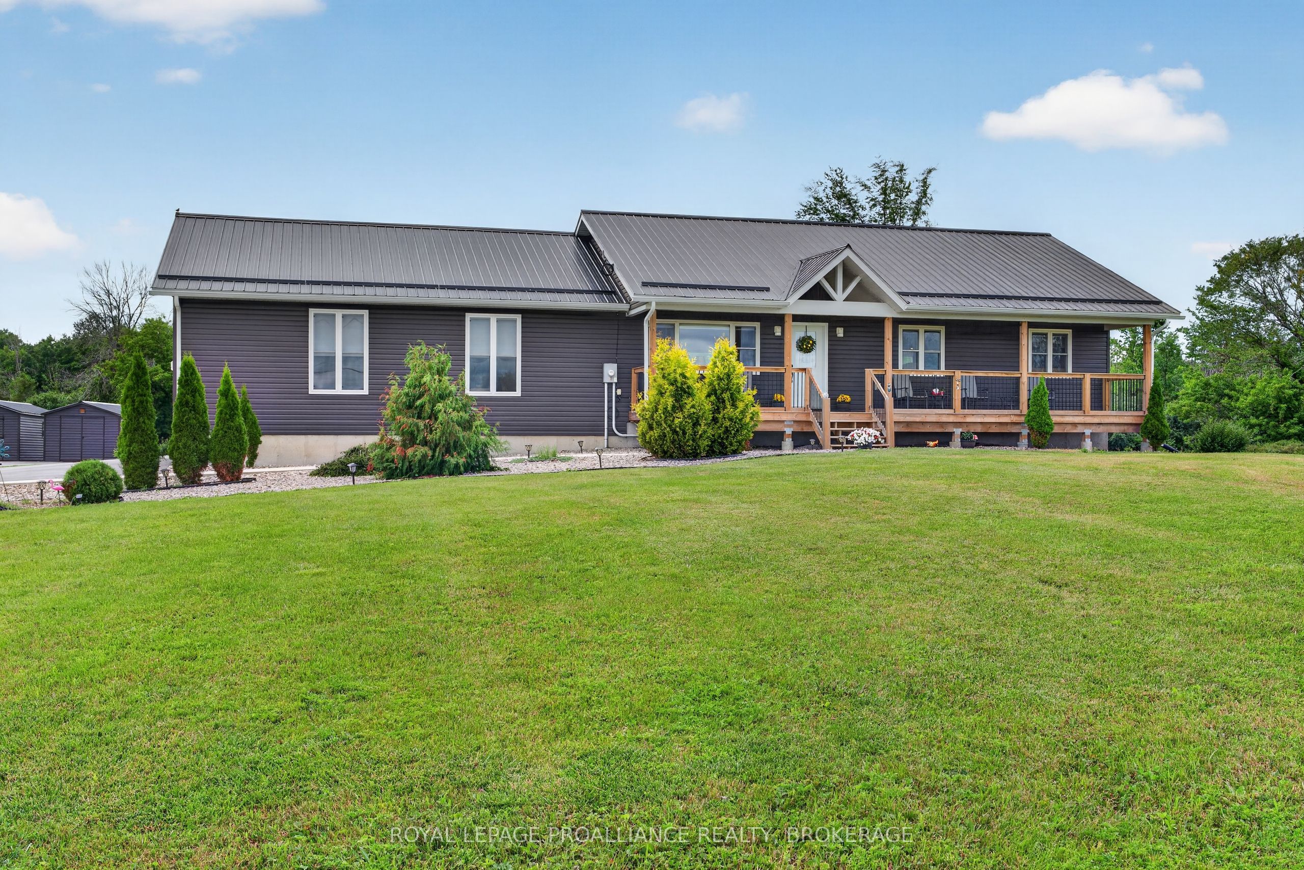 3160 McConnell Road, Loyalist, ON K0H 2H0 photo 2