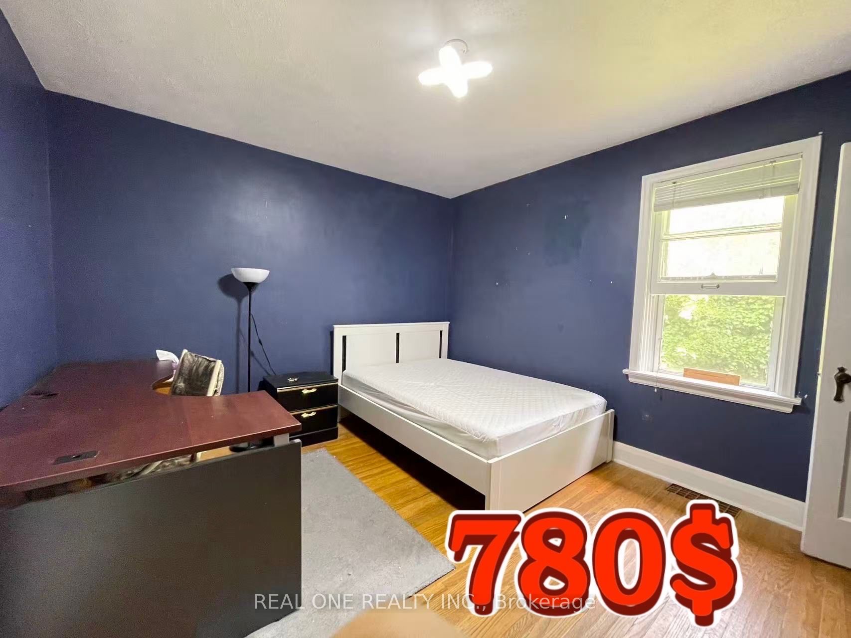 35 Bowman (B) Street, Hamilton, ON L8S 2T4