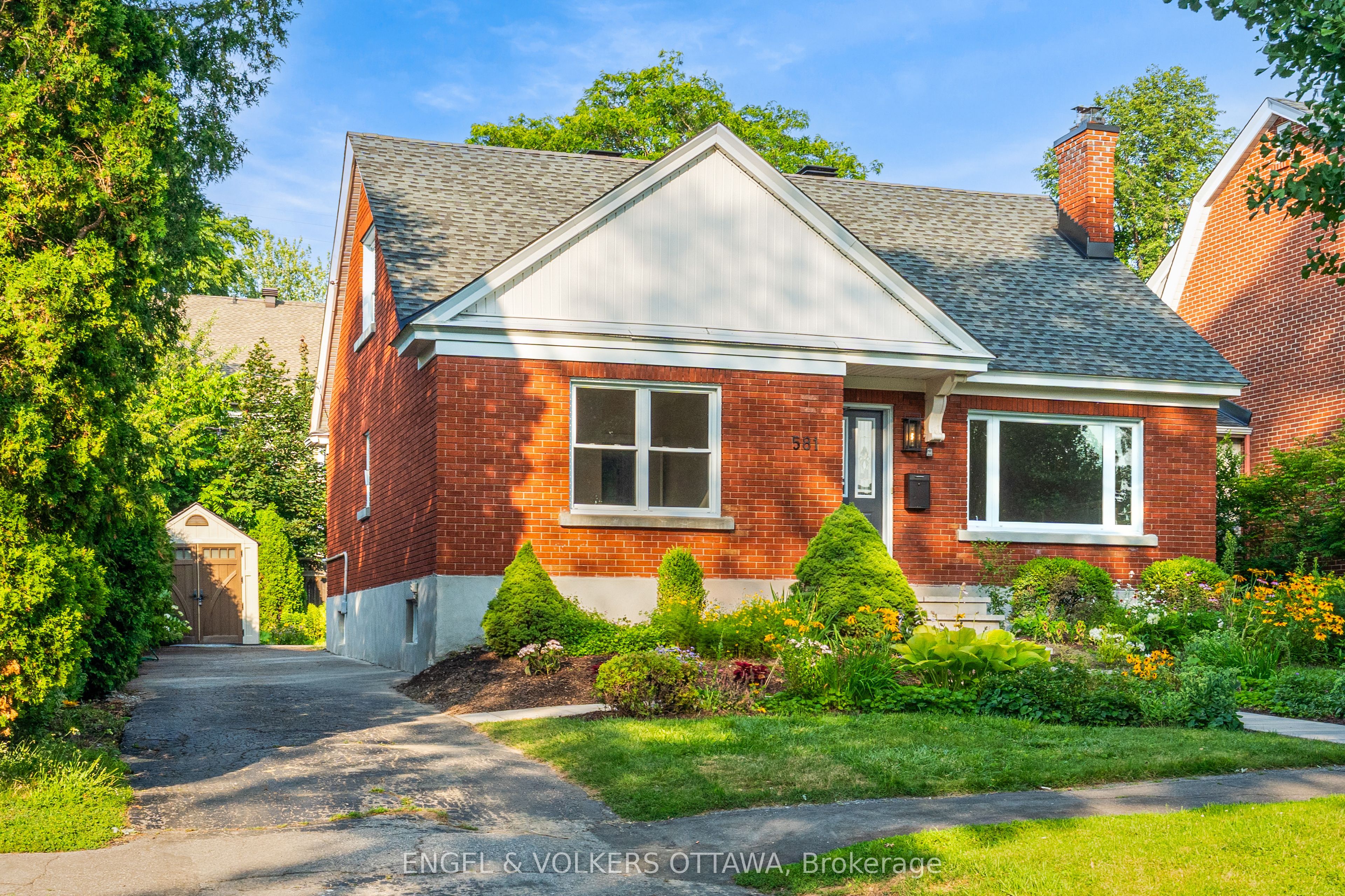 581 Windermere Avenue, Carlingwood - Westboro and Area, ON K2A 2W4 photo 4