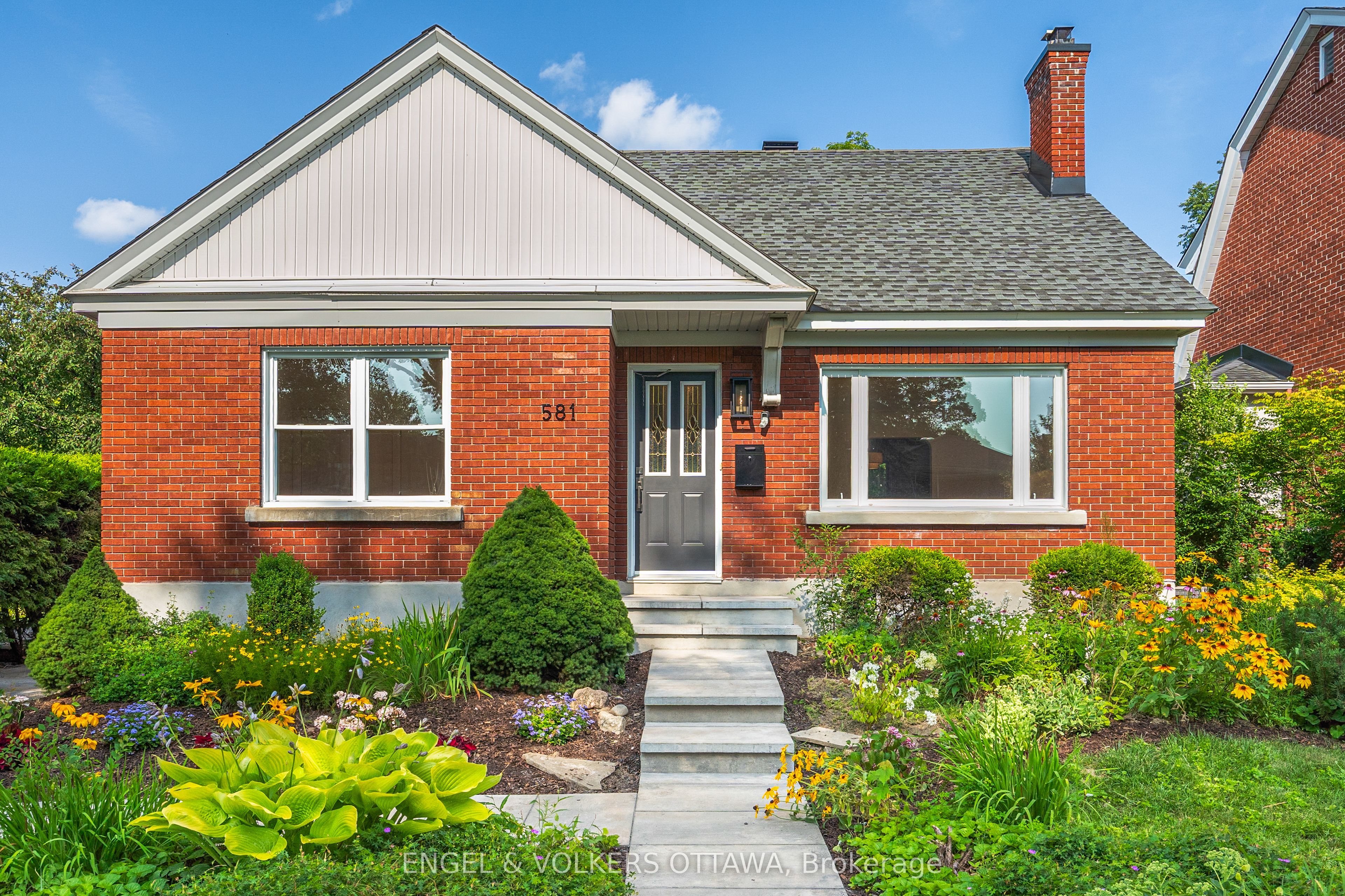 581 Windermere Avenue, Carlingwood - Westboro and Area, ON K2A 2W4 photo 5