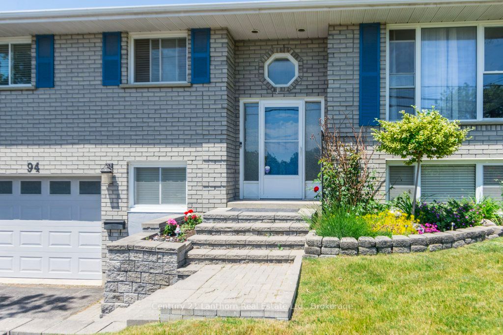 94 NORTH MURRAY Street, Quinte West, ON K8V 2E7 photo 5