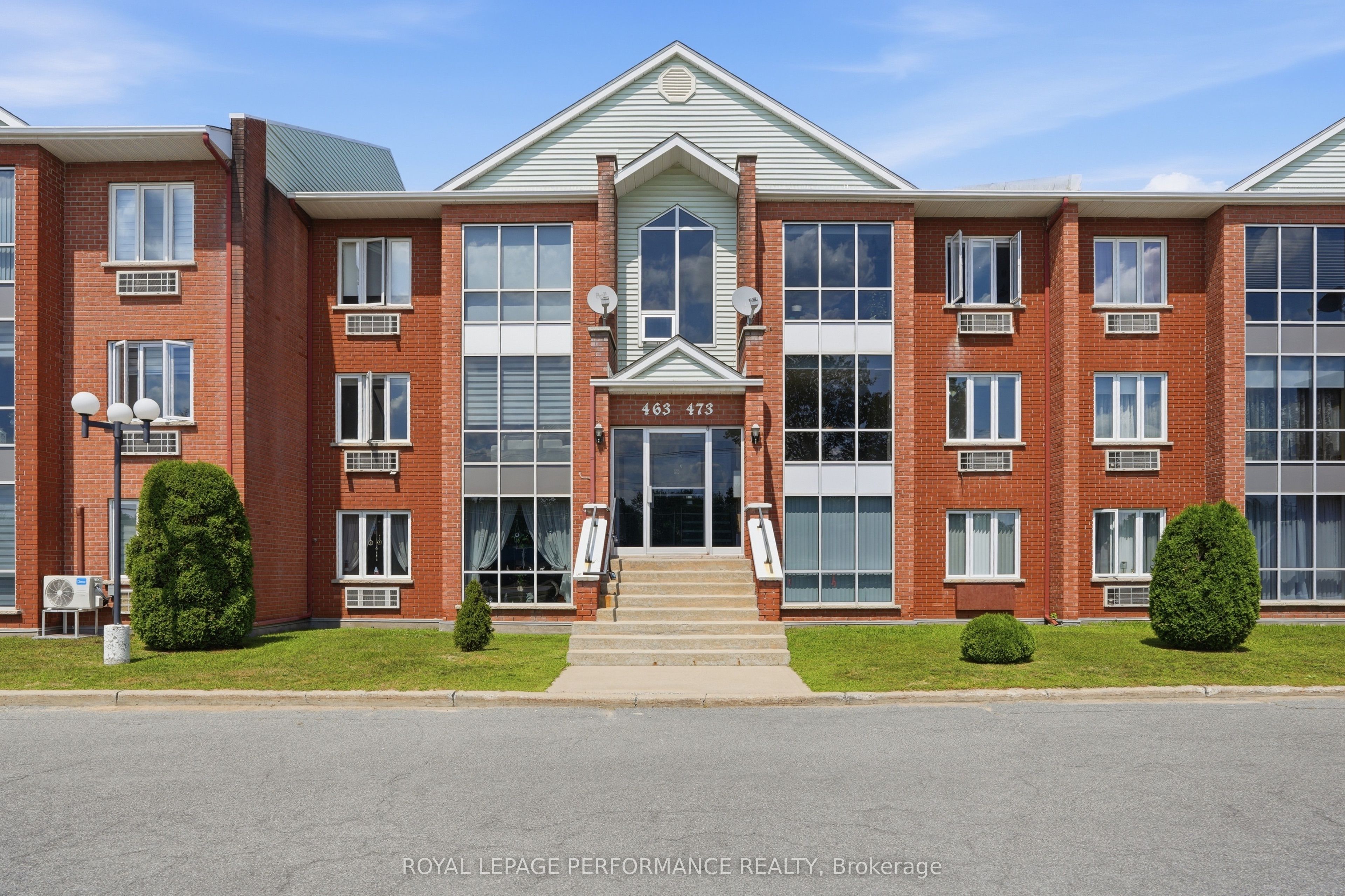 471 Spence Avenue 4, Hawkesbury, ON K6A 3A4
