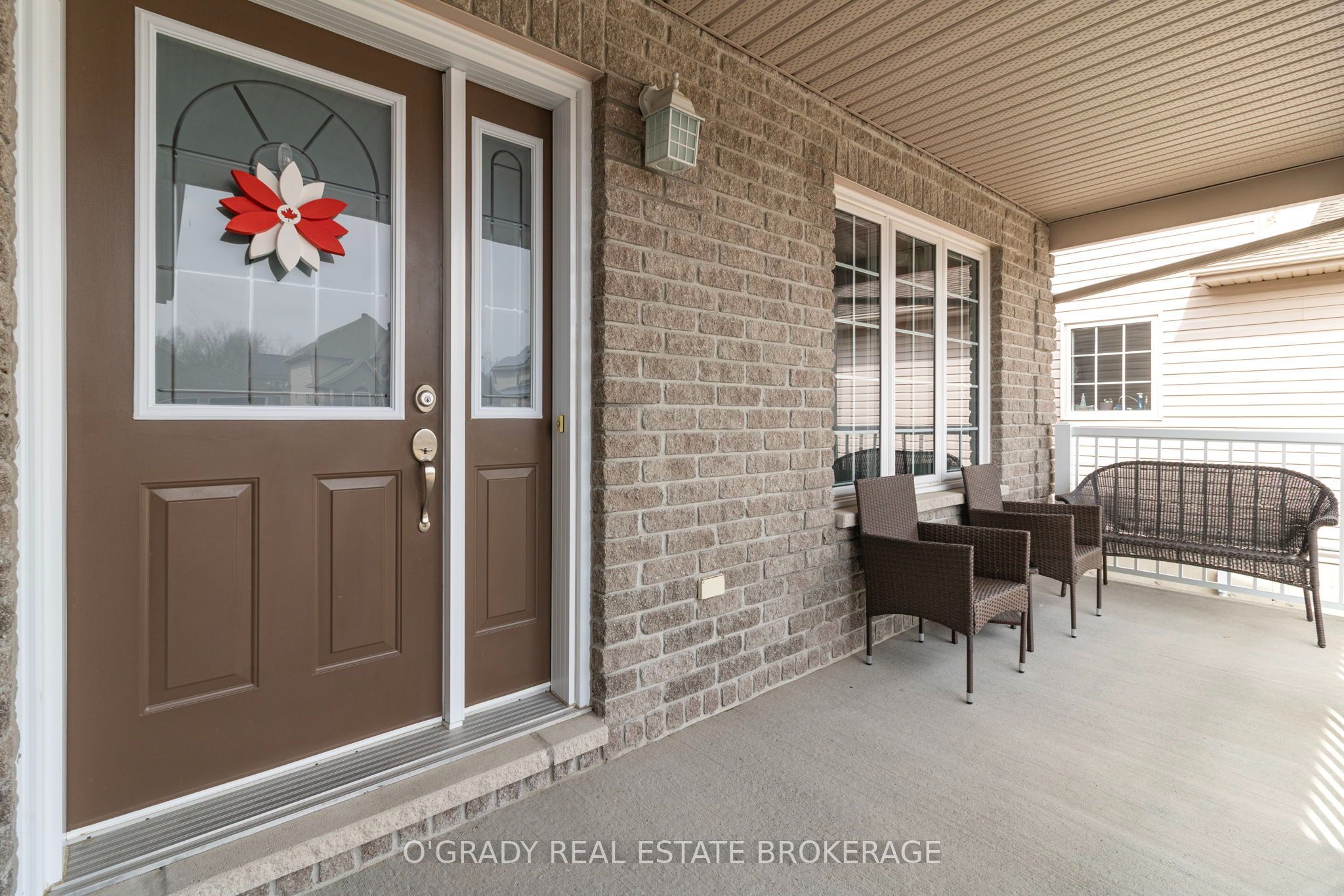 1004 Crestwood Drive, Brockville, ON K6V 7N1 photo 5