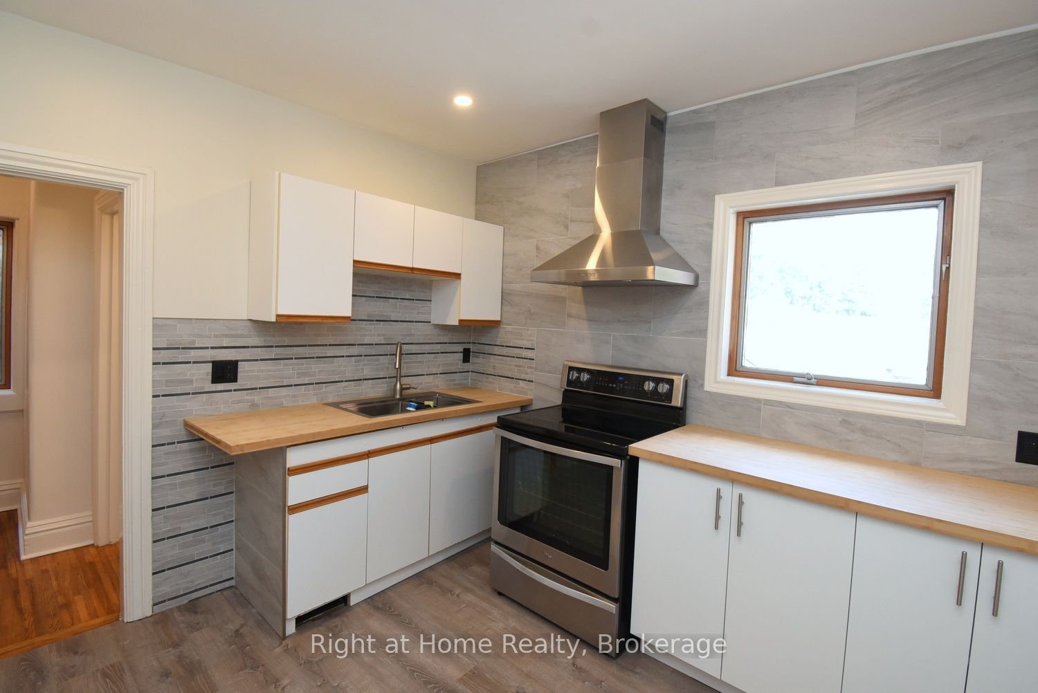 506 Aberdeen Avenue, Hamilton, ON L8P 2S2 photo 5