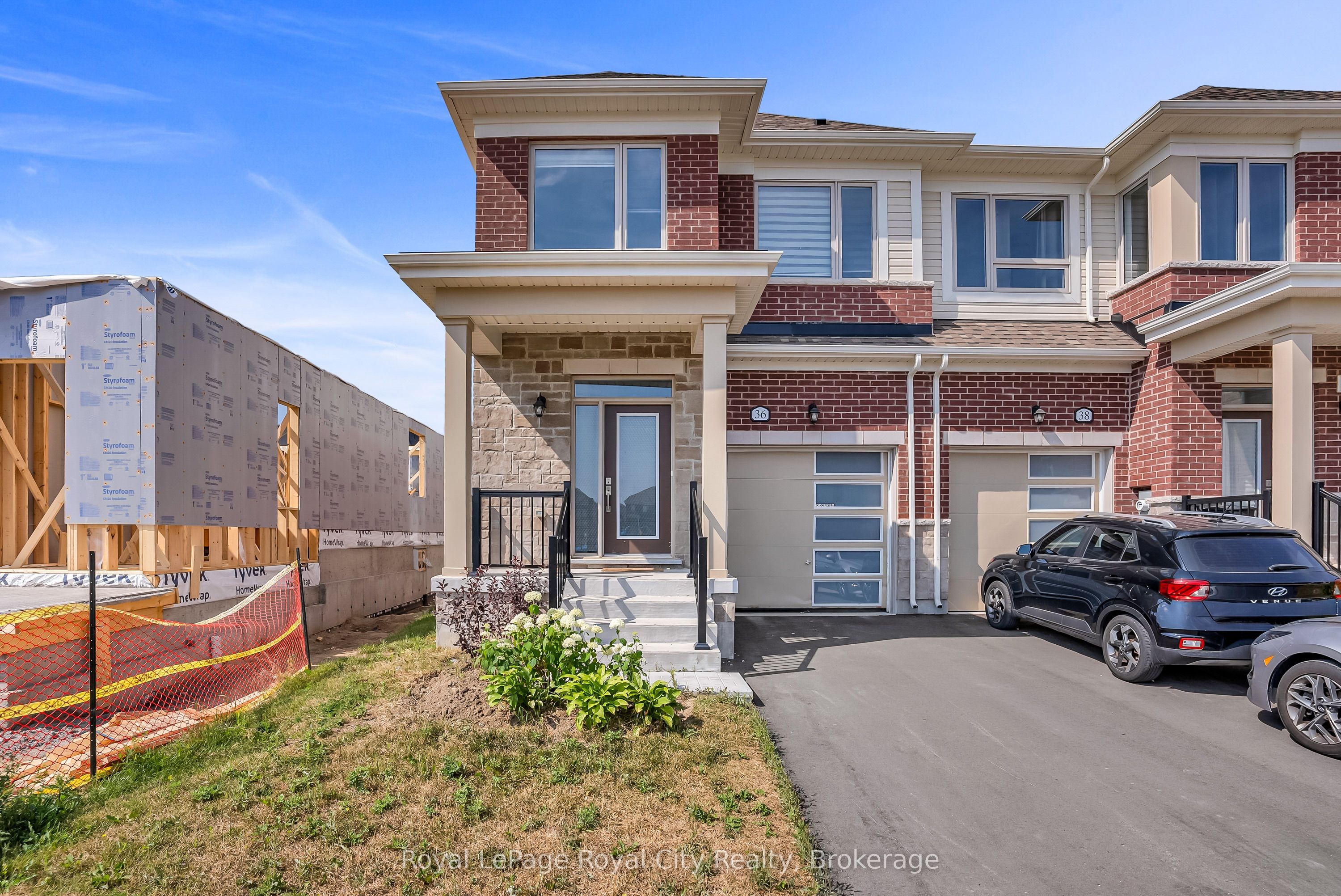 36 Prest Way, Centre Wellington, ON N1M 0K3 photo 2