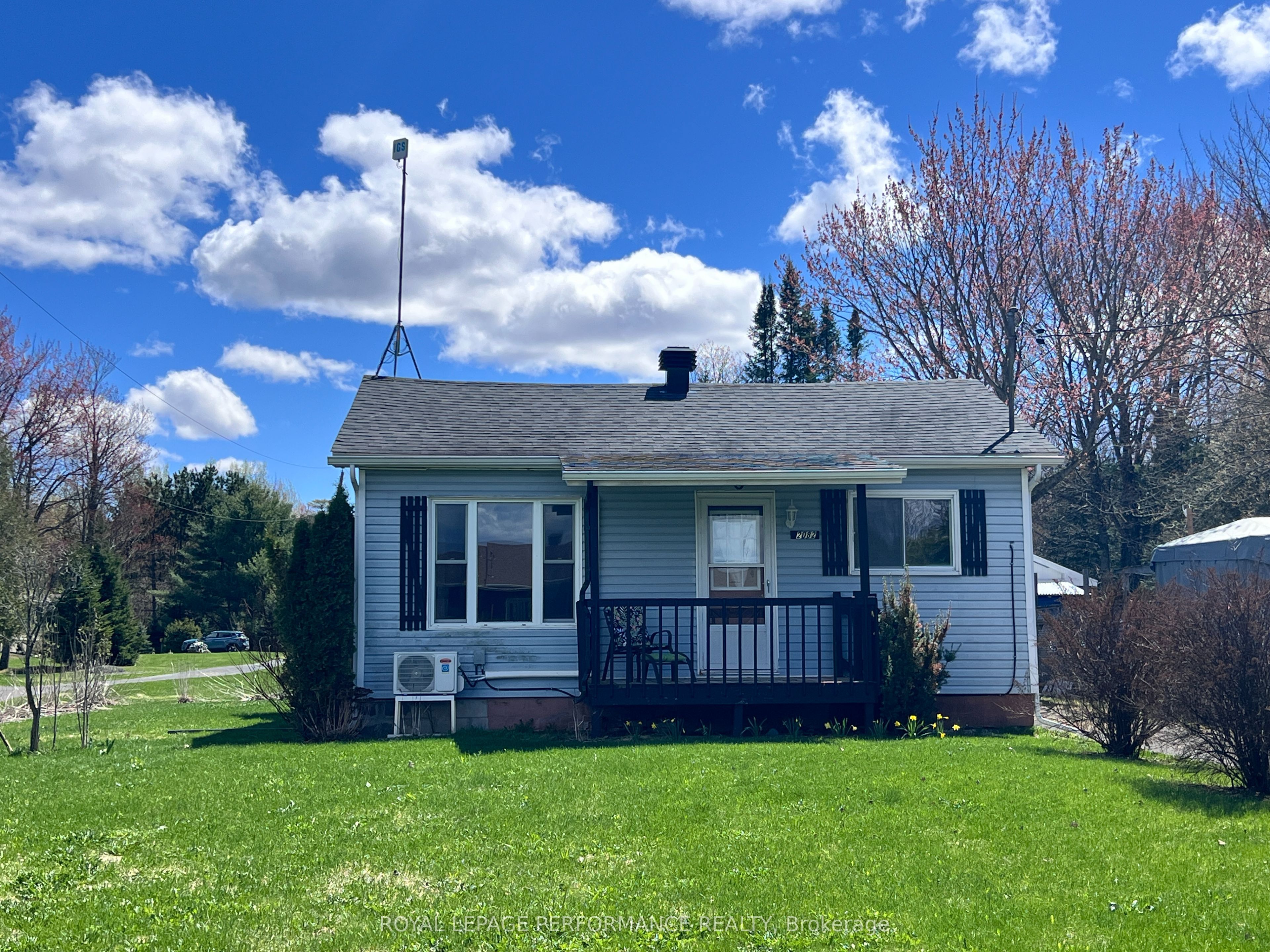 2082 Sandy Hill Road, Champlain, ON K0B 1K0