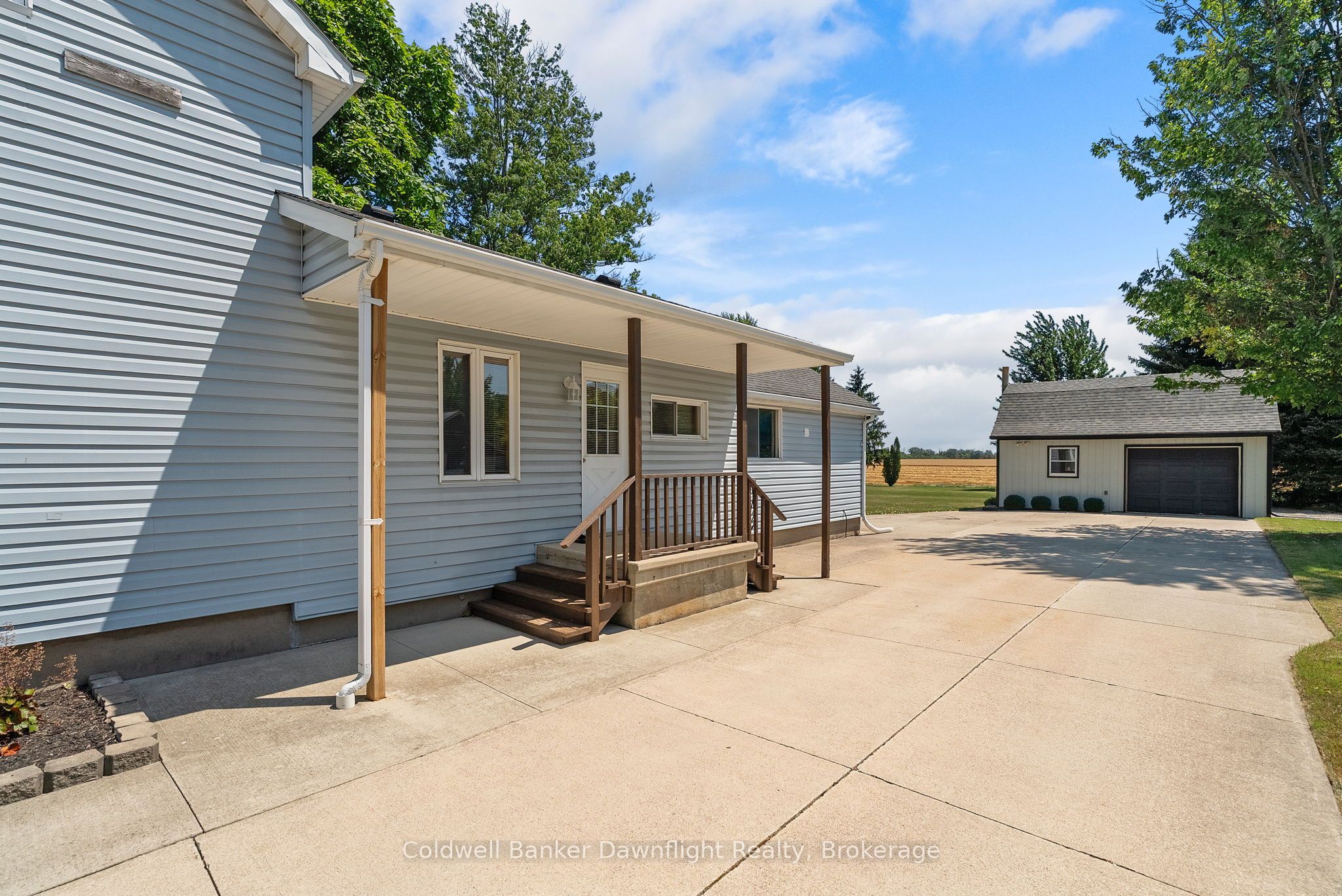 183 Victoria Avenue, South Huron, ON N0M 1M0 photo 3