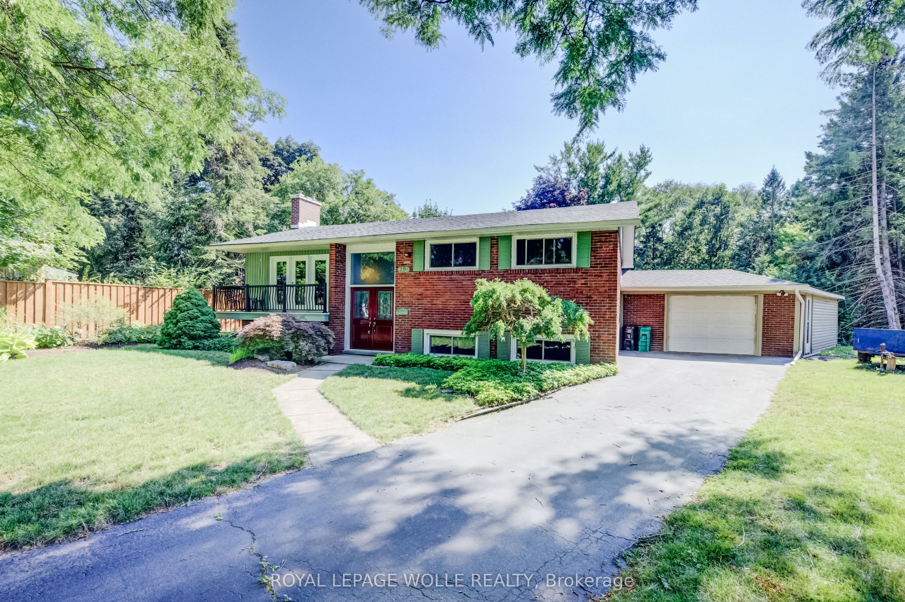 291 Villa Place, Waterloo, ON N2J 3X6