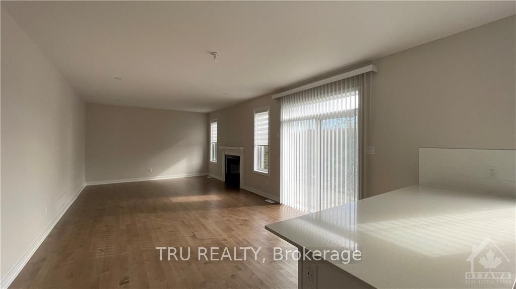 744 EMINENCE Street, Barrhaven, ON K2J 6X6 photo 4