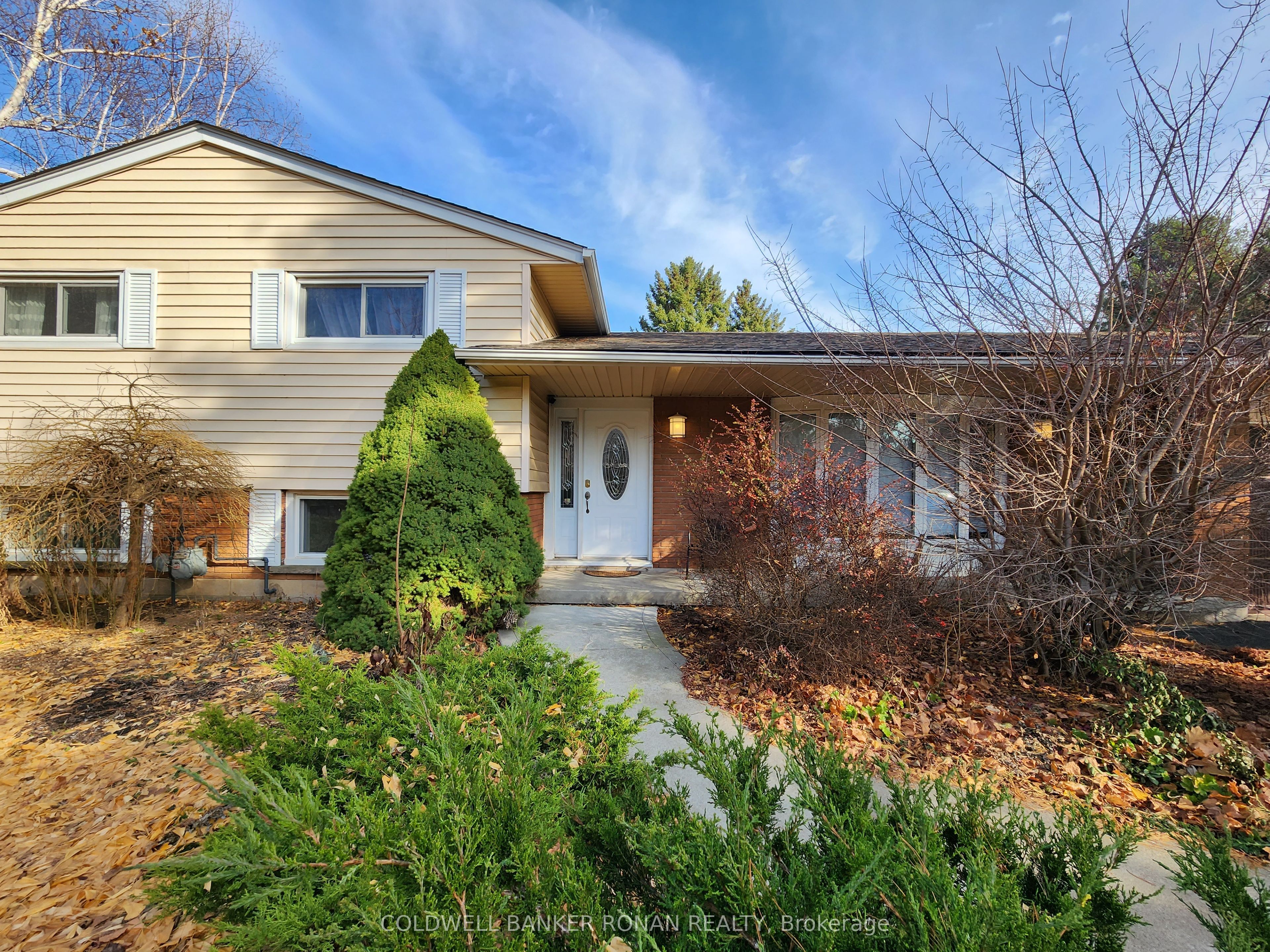 225 Lime Kiln Road, Hamilton, ON L9G 3A9 photo 2