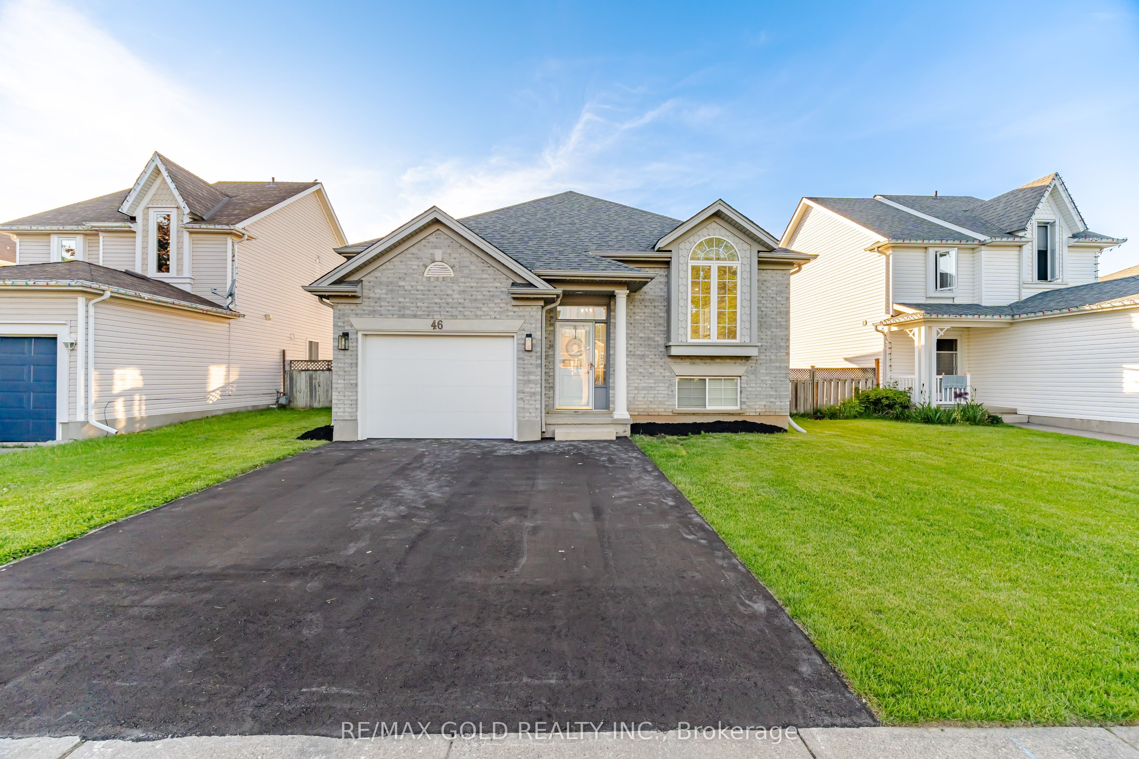 46 Cashel Crescent, Brantford, ON N3T 6L1