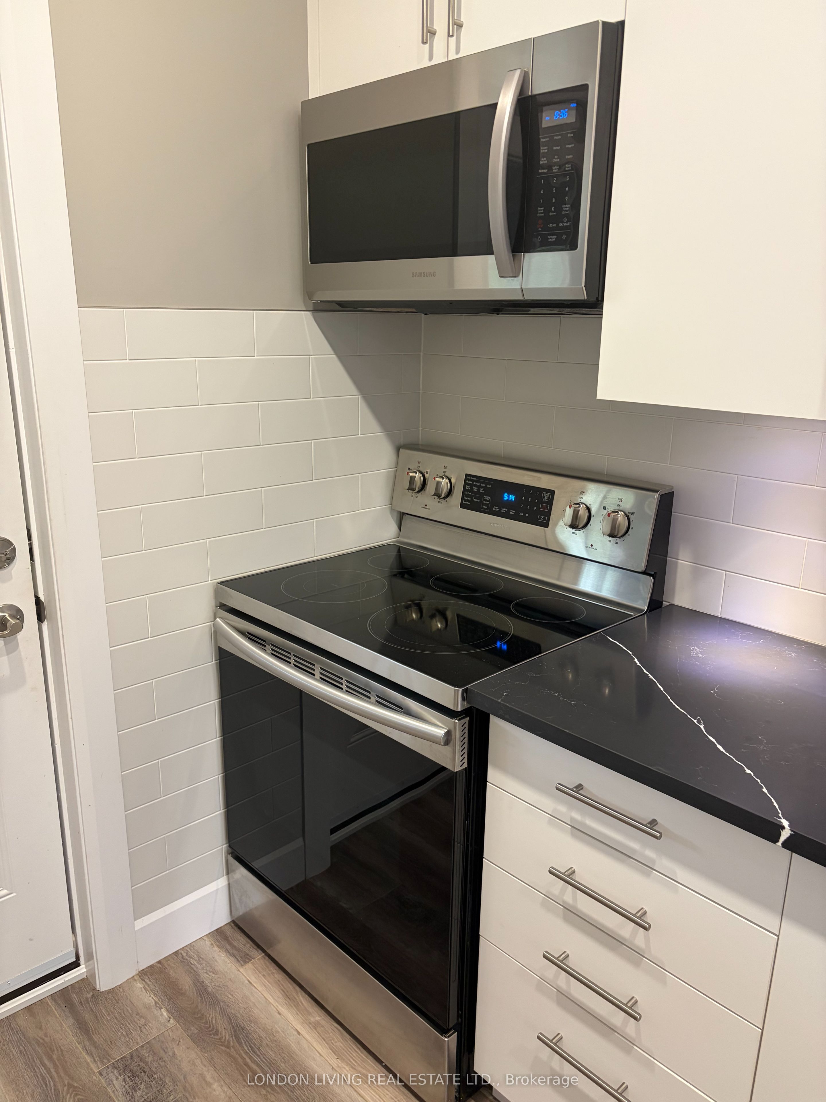 9 Beaconsfield Avenue, London South, ON N6C 1B4 photo 5