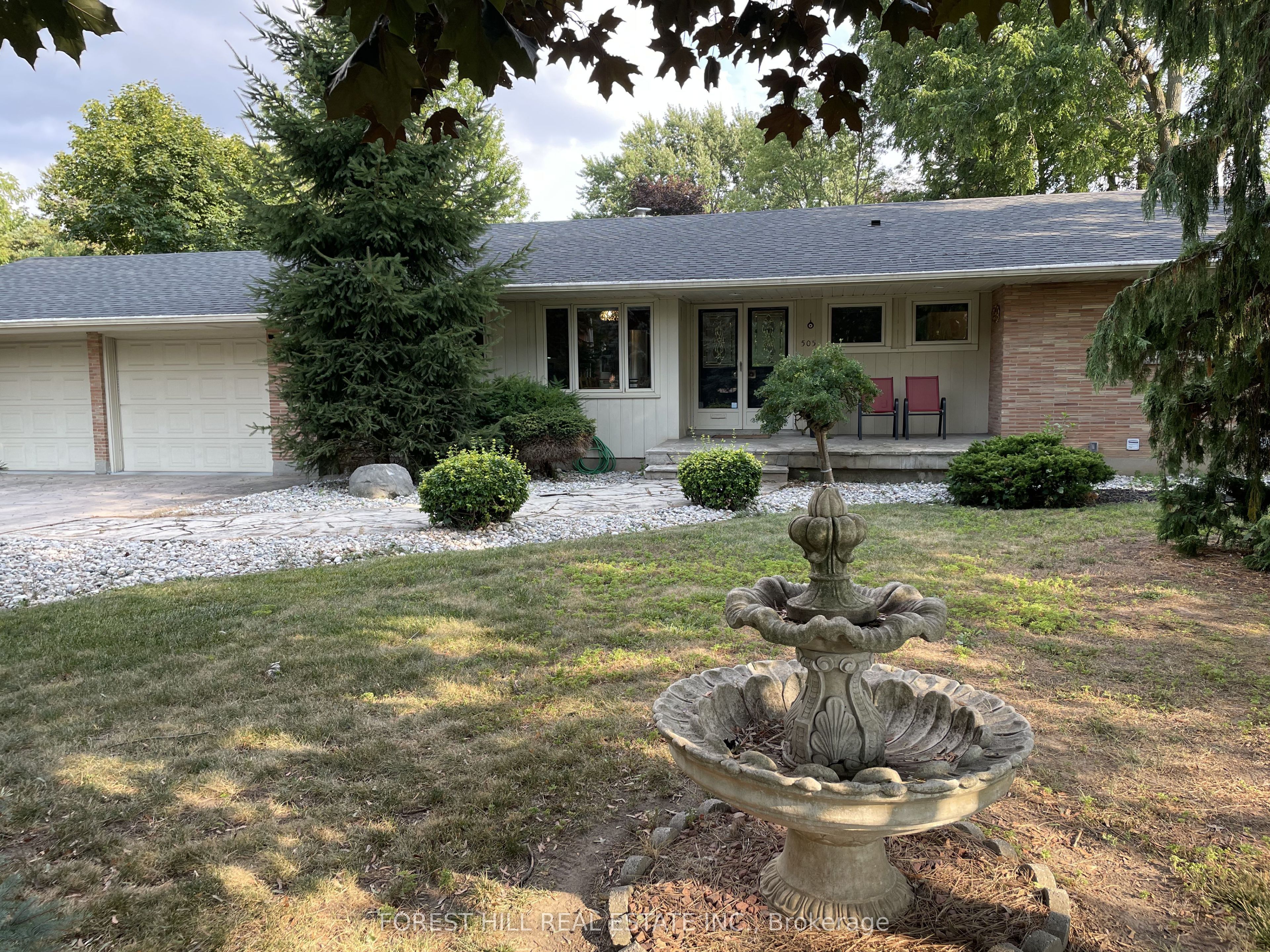 505 Fanshawe Park Road E, London North, ON N5X 1K7