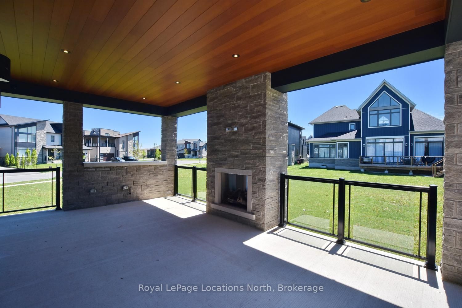 117 Cattail Crescent, Blue Mountains, ON L9Y 5L3 photo 4