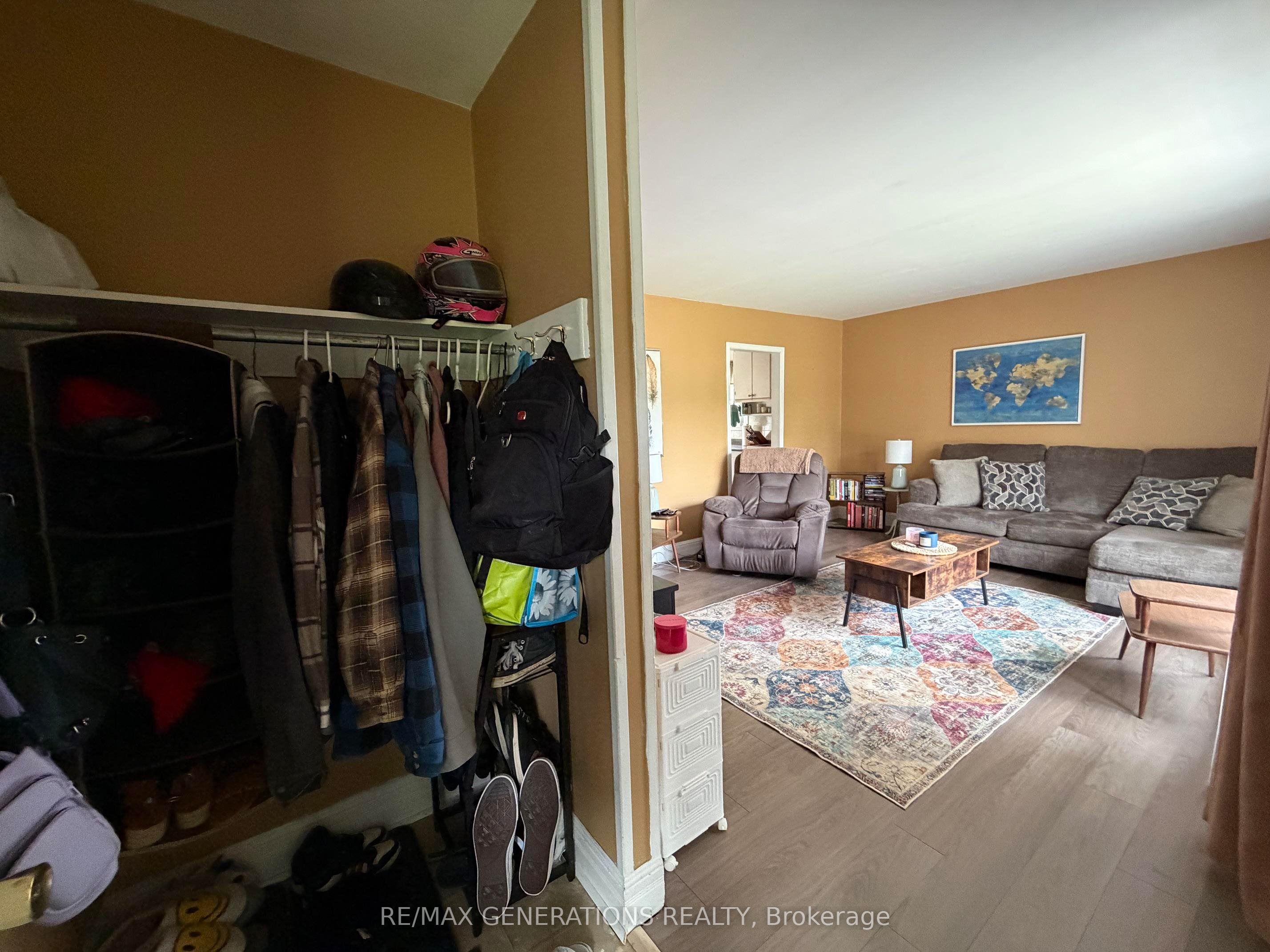 15 PRINCESS Avenue, Terrace Bay, ON P0T 2W0 photo 2