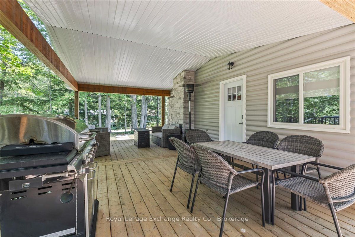 819 Wilson Avenue, Huron-Kinloss, ON N2Z 2X3 photo 5