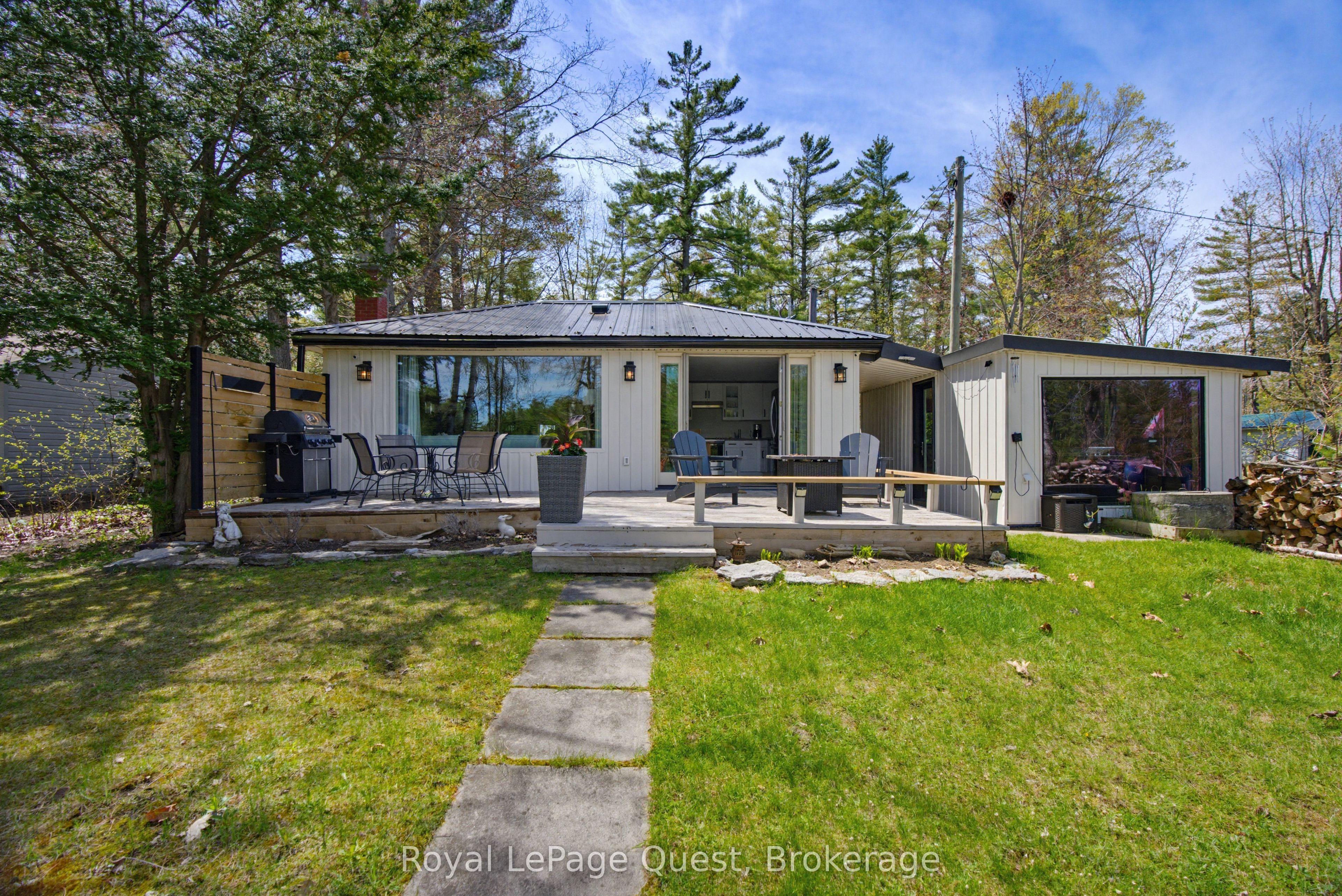 121 Stanley Road, Kawartha Lakes, ON K0M 2T0