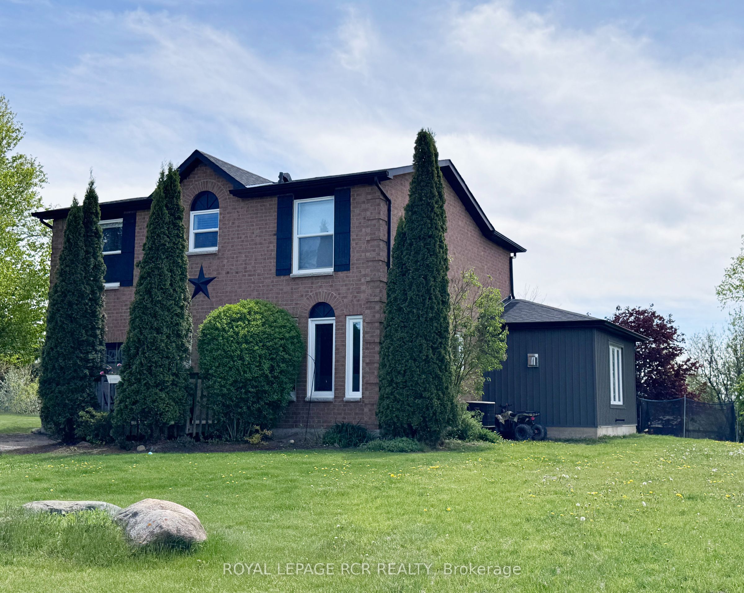 18 Peter Street, Amaranth, ON L9W 5Z8