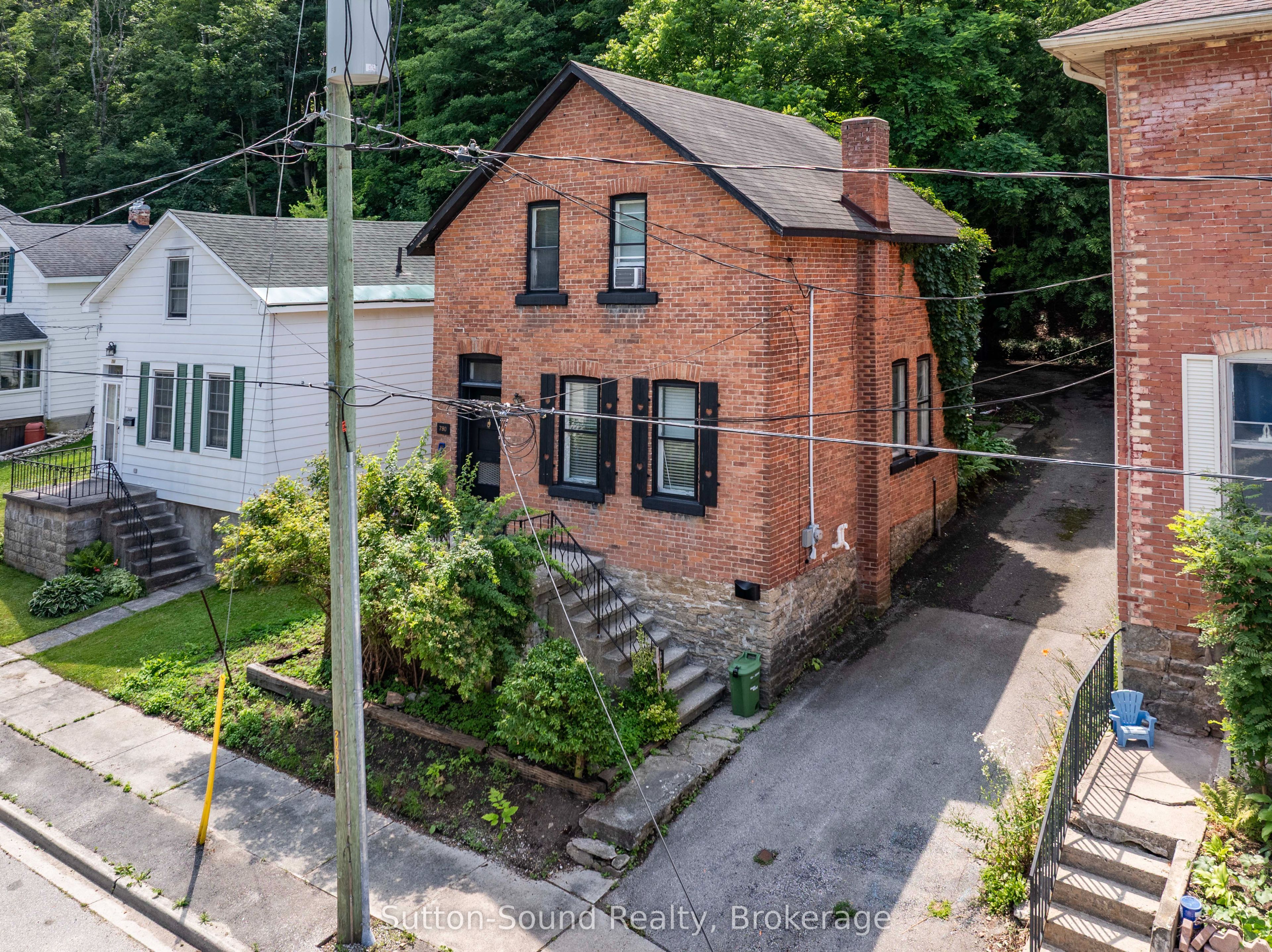 790 3rd Ave A Avenue W, Owen Sound, ON N4K 4P3