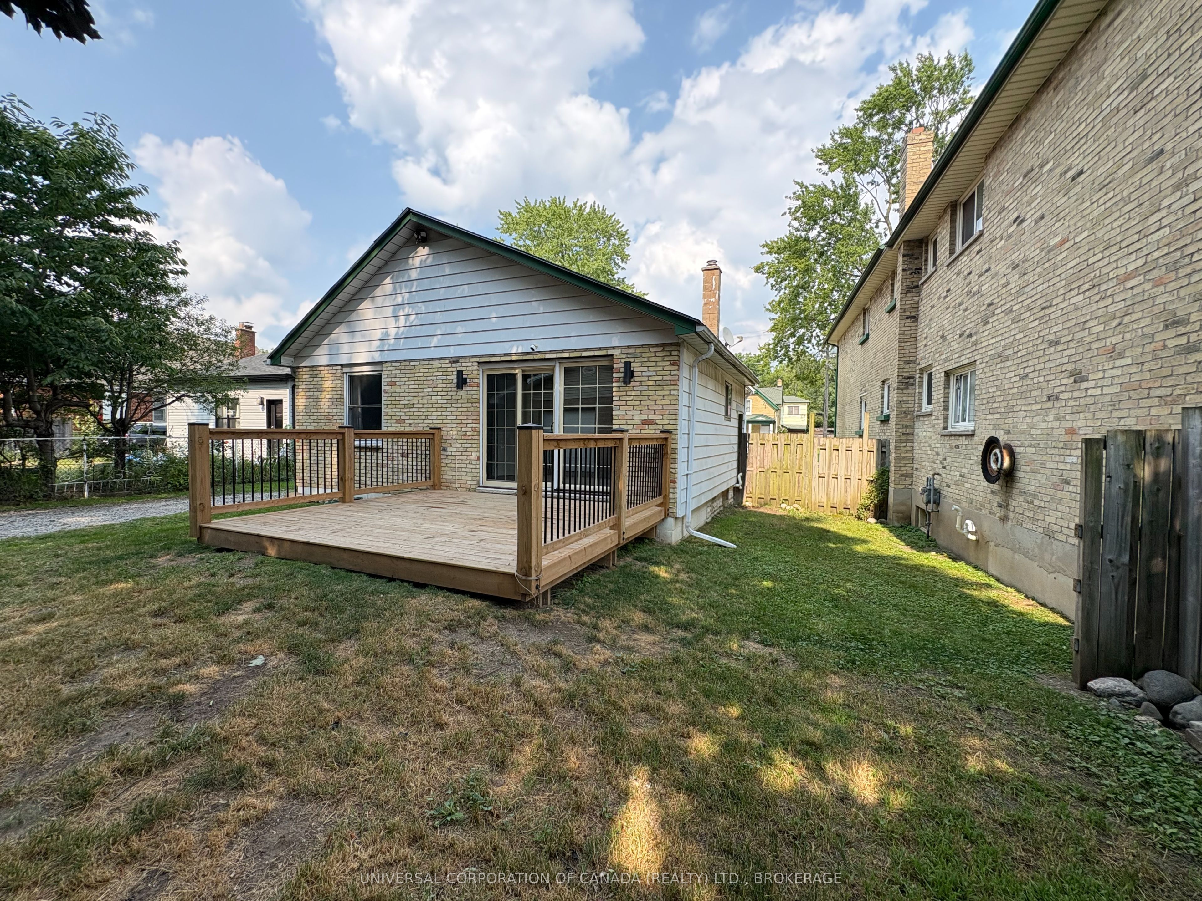 97 Chesley Avenue, London East, ON N5Z 2C3 photo 5