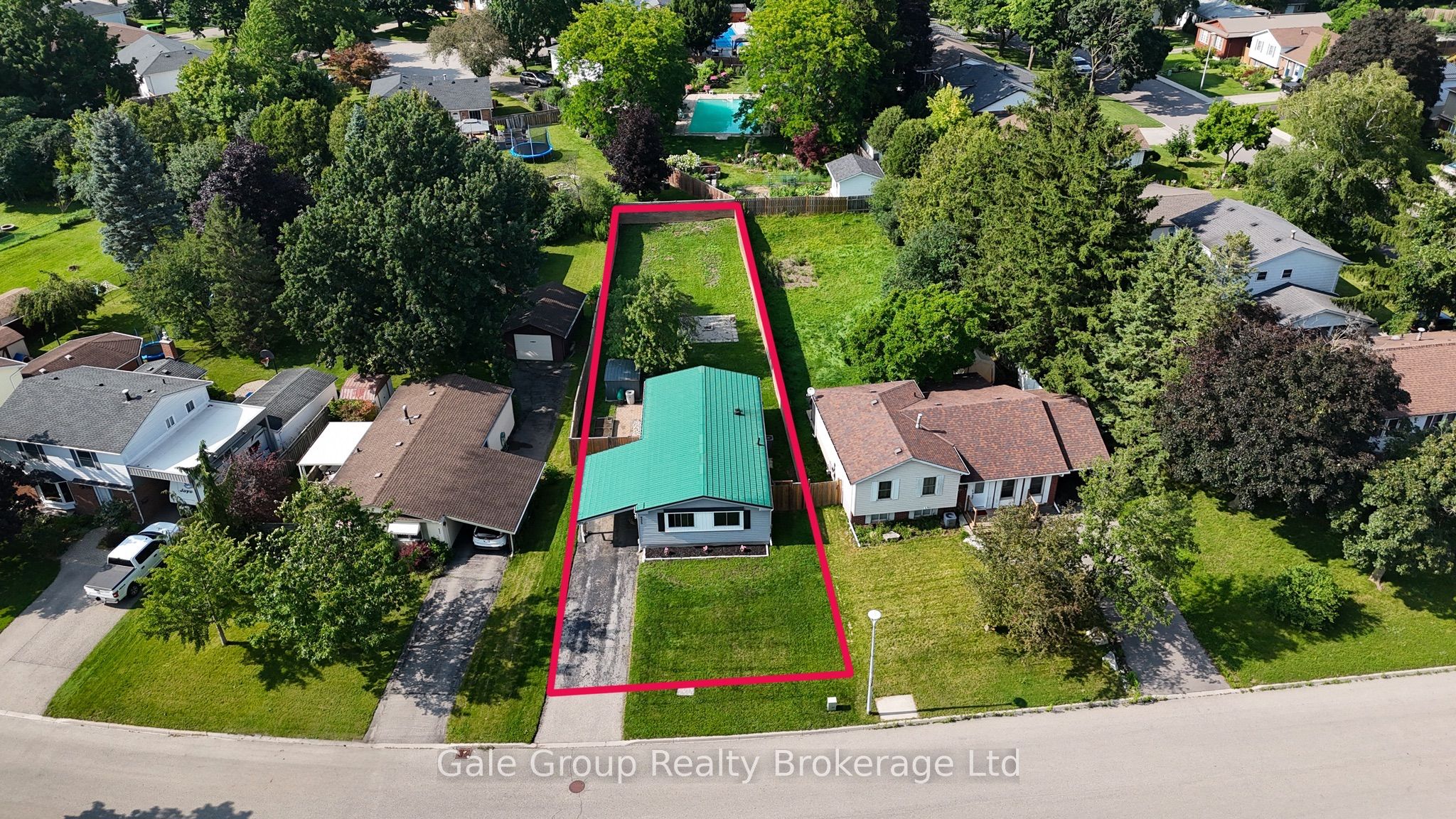 925 Sunset Boulevard, Woodstock, ON N4S 4A5 photo 4