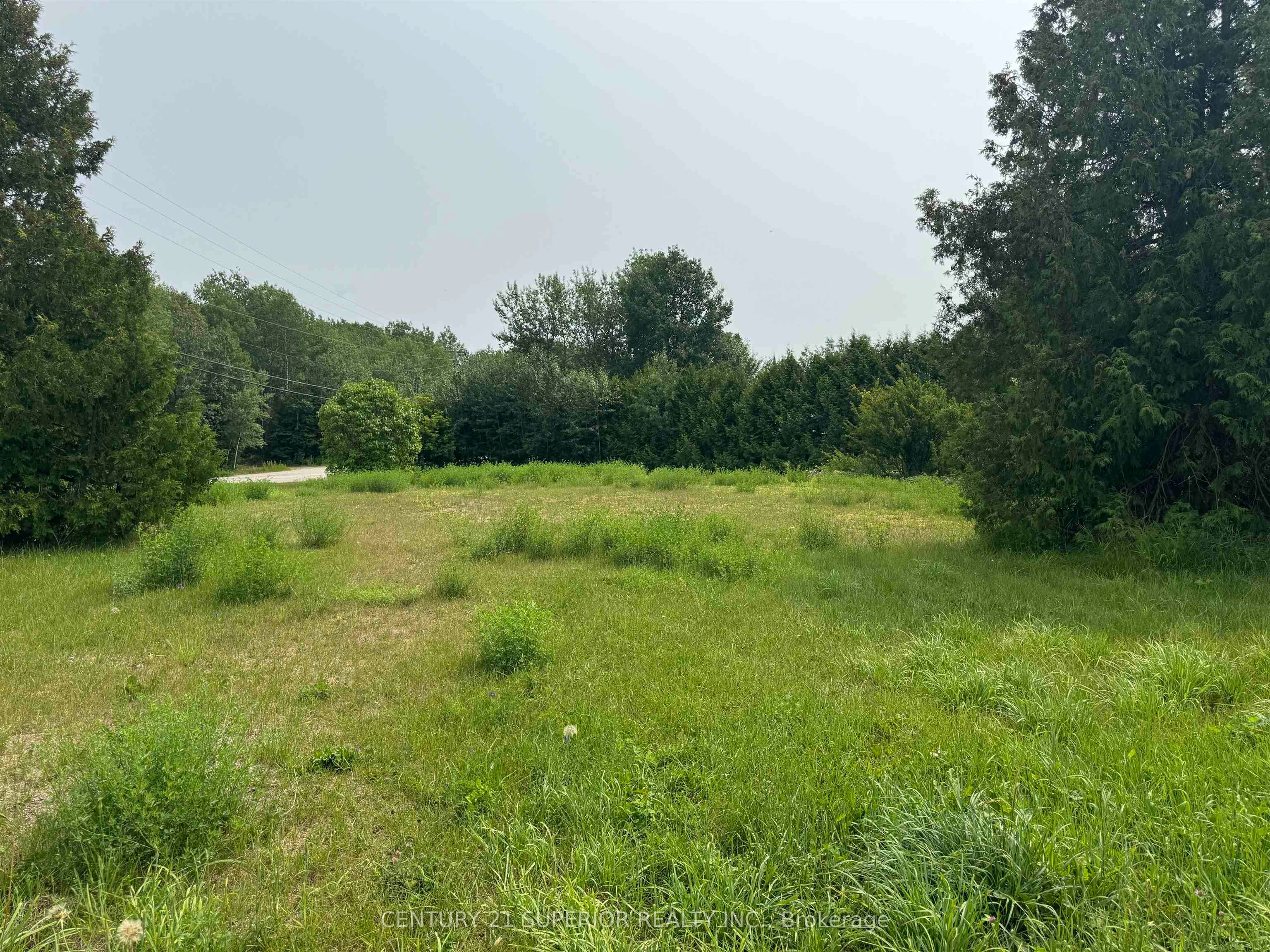 2 Sandpiper Ave, Manitouwadge, ON P0T 2C0