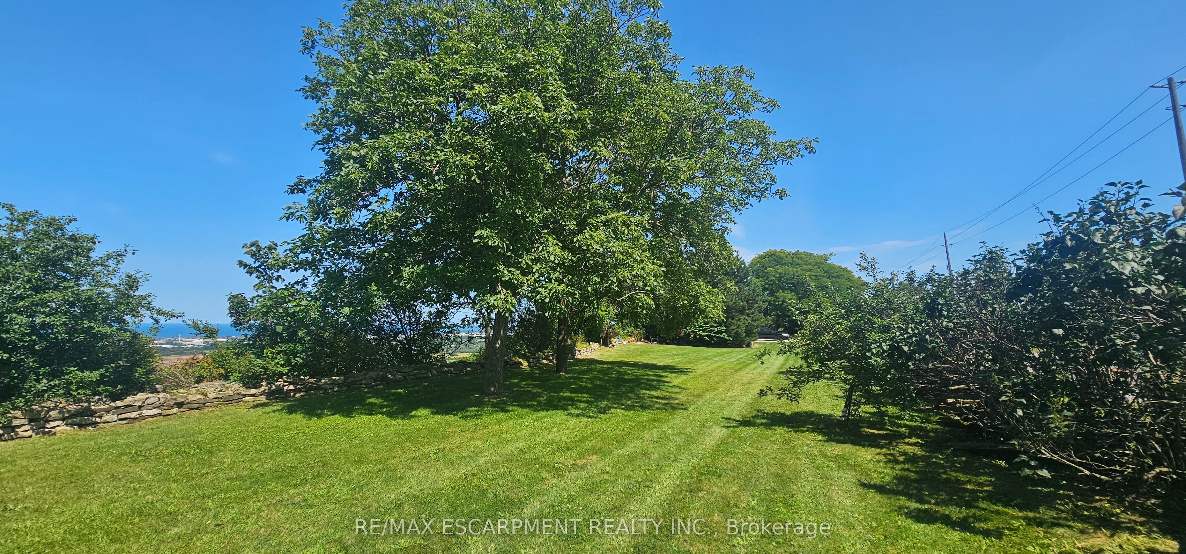 665 RIDGE Road, Hamilton, ON L8J 2Y2 photo 4