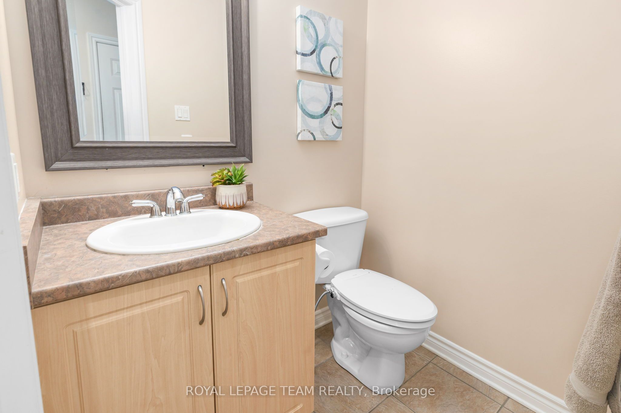 189 Gray Crescent, Kanata, ON K2K 3L8 photo 3