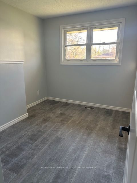 1210 Homuth Avenue, Cambridge, ON N3H 2C9 photo 5