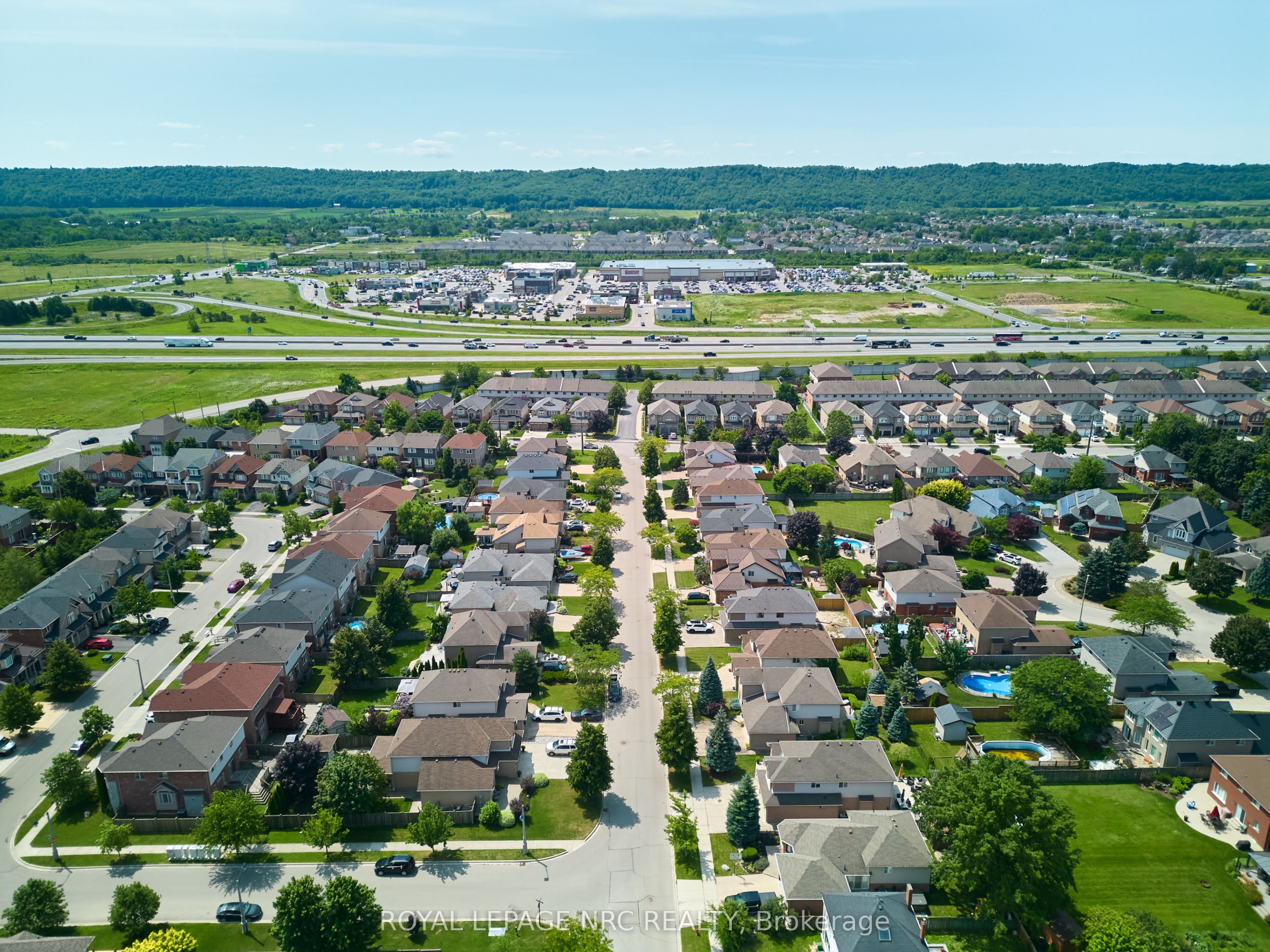 15 Creanona Boulevard, Hamilton, ON L8E 5G2 photo 3