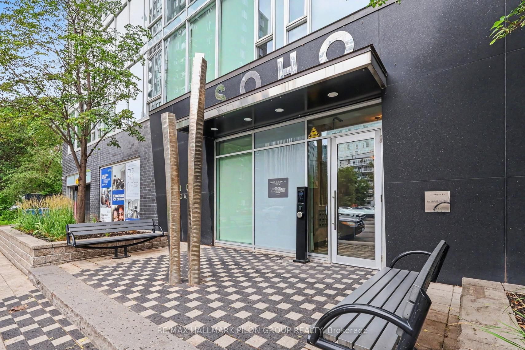 300 Lisgar Street 1512, Ottawa Centre, ON K2P 0E2 photo 2