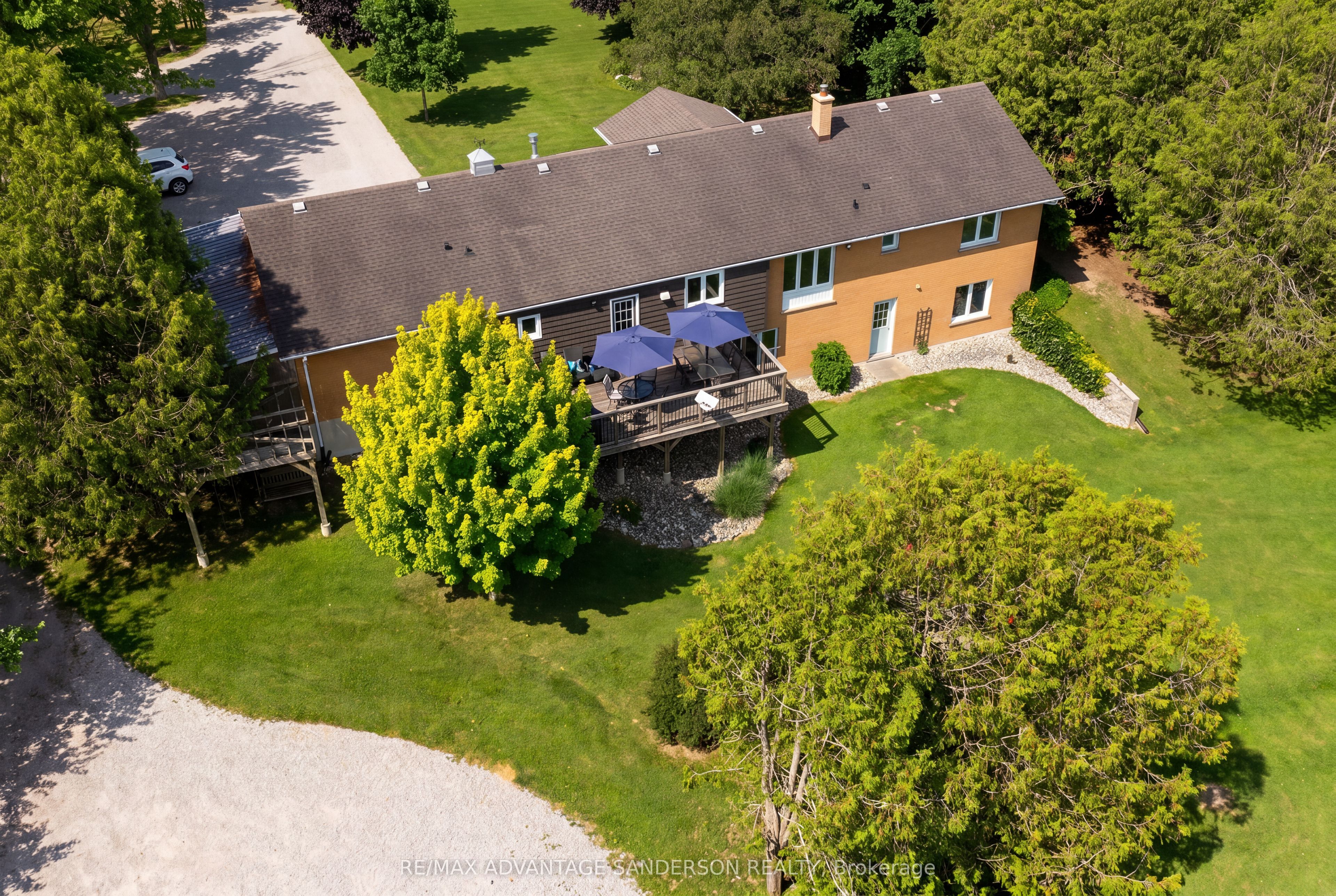 25348 Nairn Road, Middlesex Centre, ON N0M 1P0 photo 4