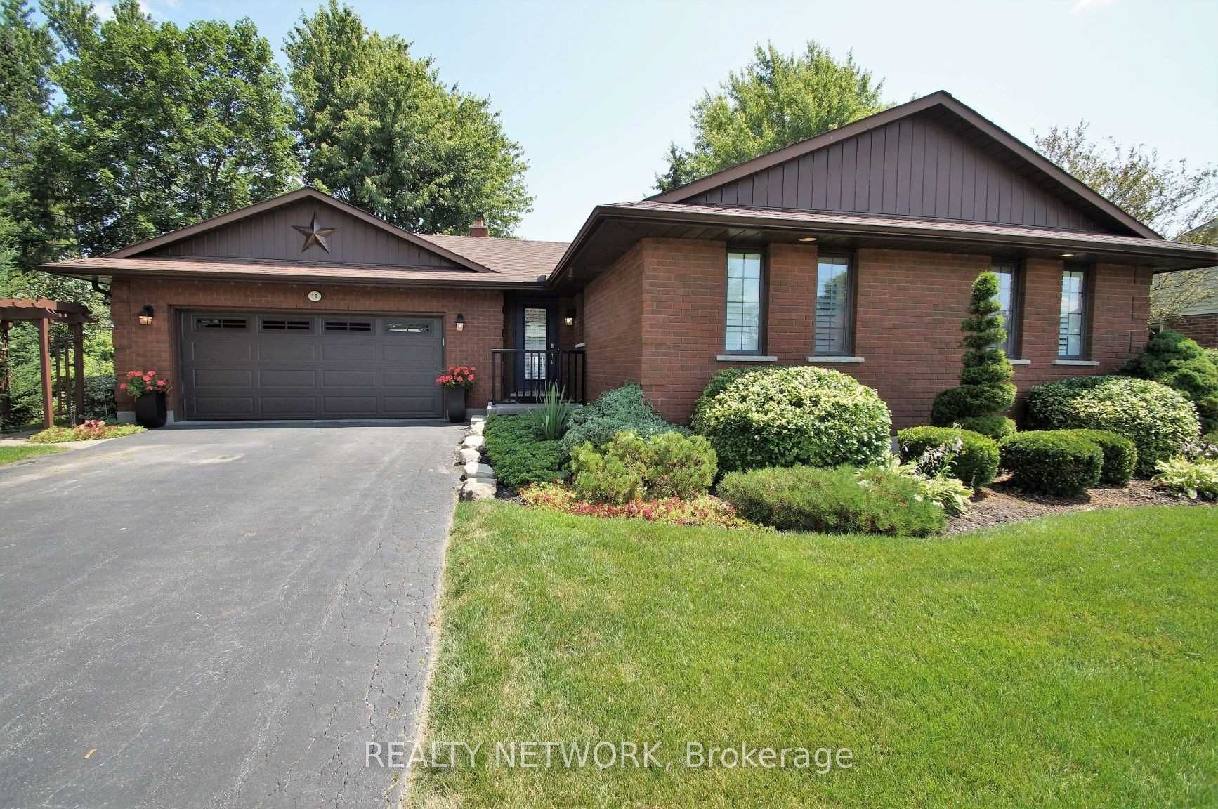 12 MCKEOWN Court, Haldimand, ON N3W 1G8
